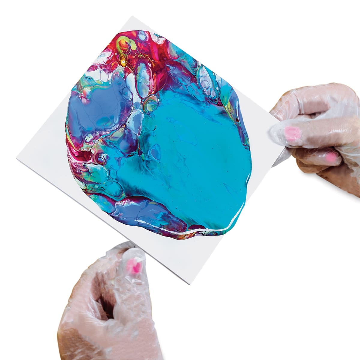 Faber-Castell Do Art Paint Pour Studio - Hands holding and tilting Board with paint