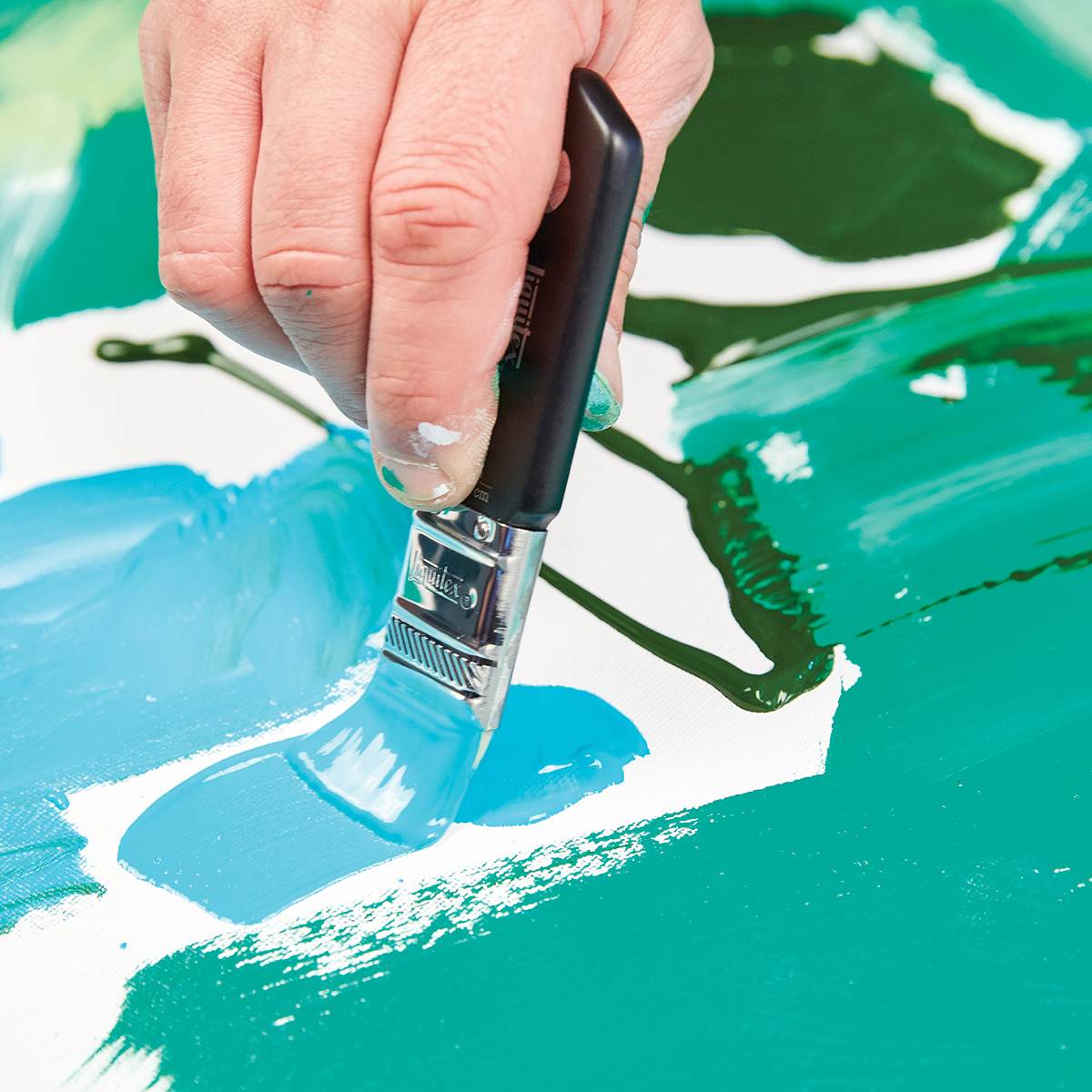 Liquitex Professional Soft Body Acrylic Paint (Fluid application of paint)