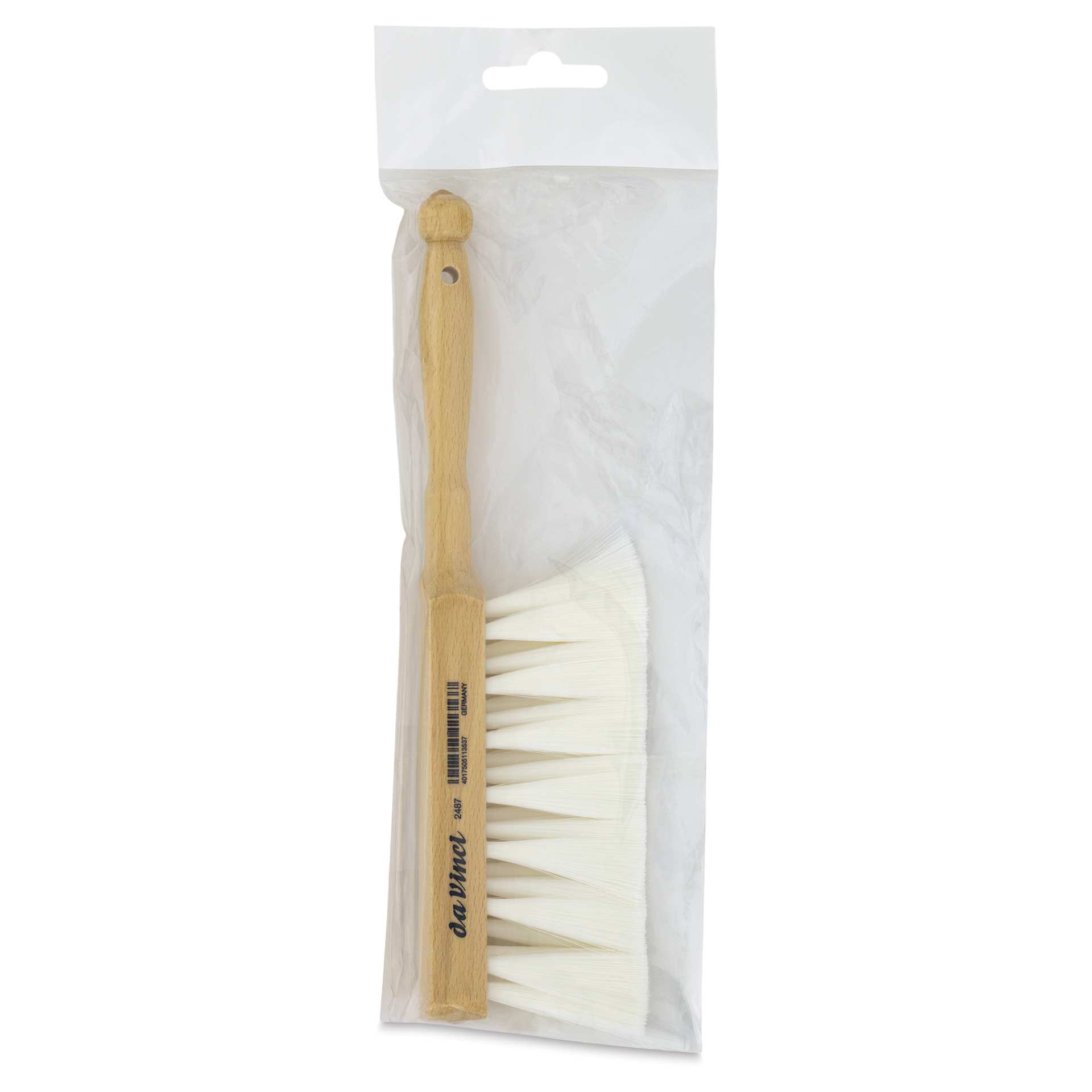 Da Vinci White Synthetic Dusting Brush - Long Handle, 12 mm x 60 mm, inside of the packaging Da Vinci White Synthetic Dusting Brush - Long Handle, 12 mm x 60 mm, inside of the packaging