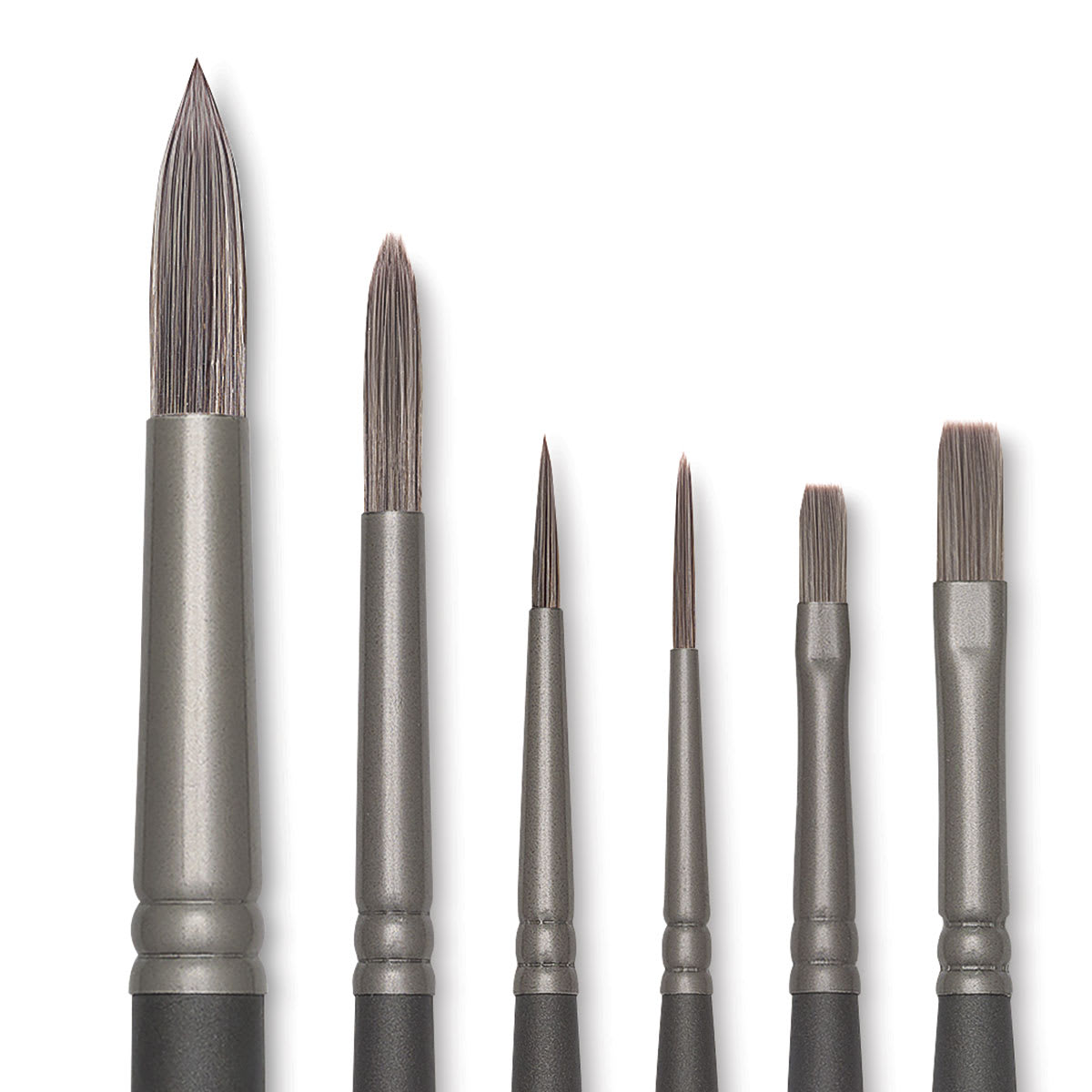 Richeson Grey Matters Pocket Brushes - Closeup of tips of several brushes Richeson Grey Matters Pocket Brushes - Closeup of tips of several brushes
