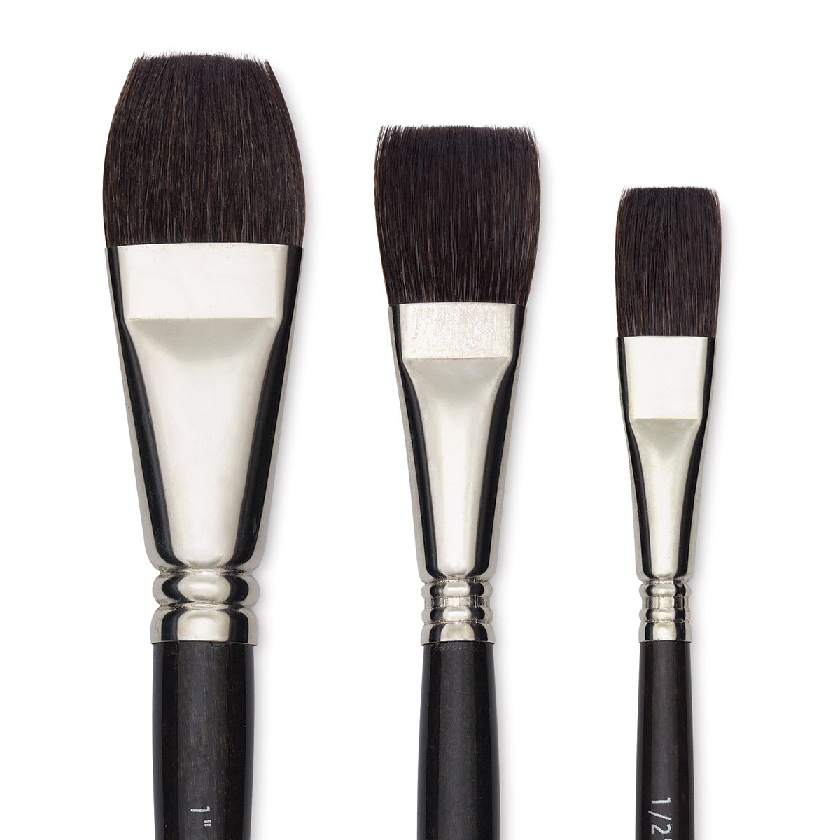 Escoda Último Synthetic Squirrel Brushes - Flat Wash (close-up)