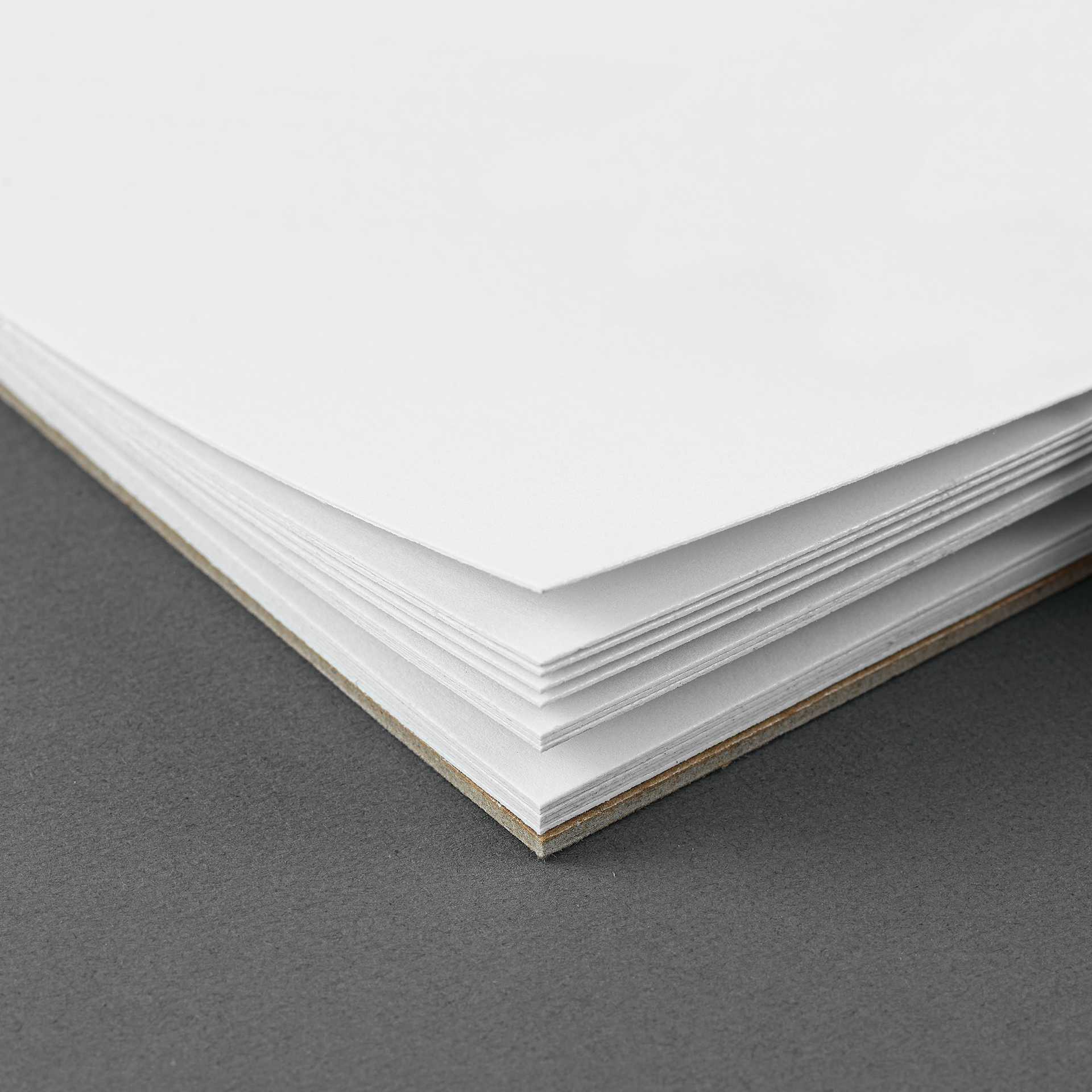 Blick Bristol Pad - 9" x 12", Smooth, 15 Sheets, close up of pad corner