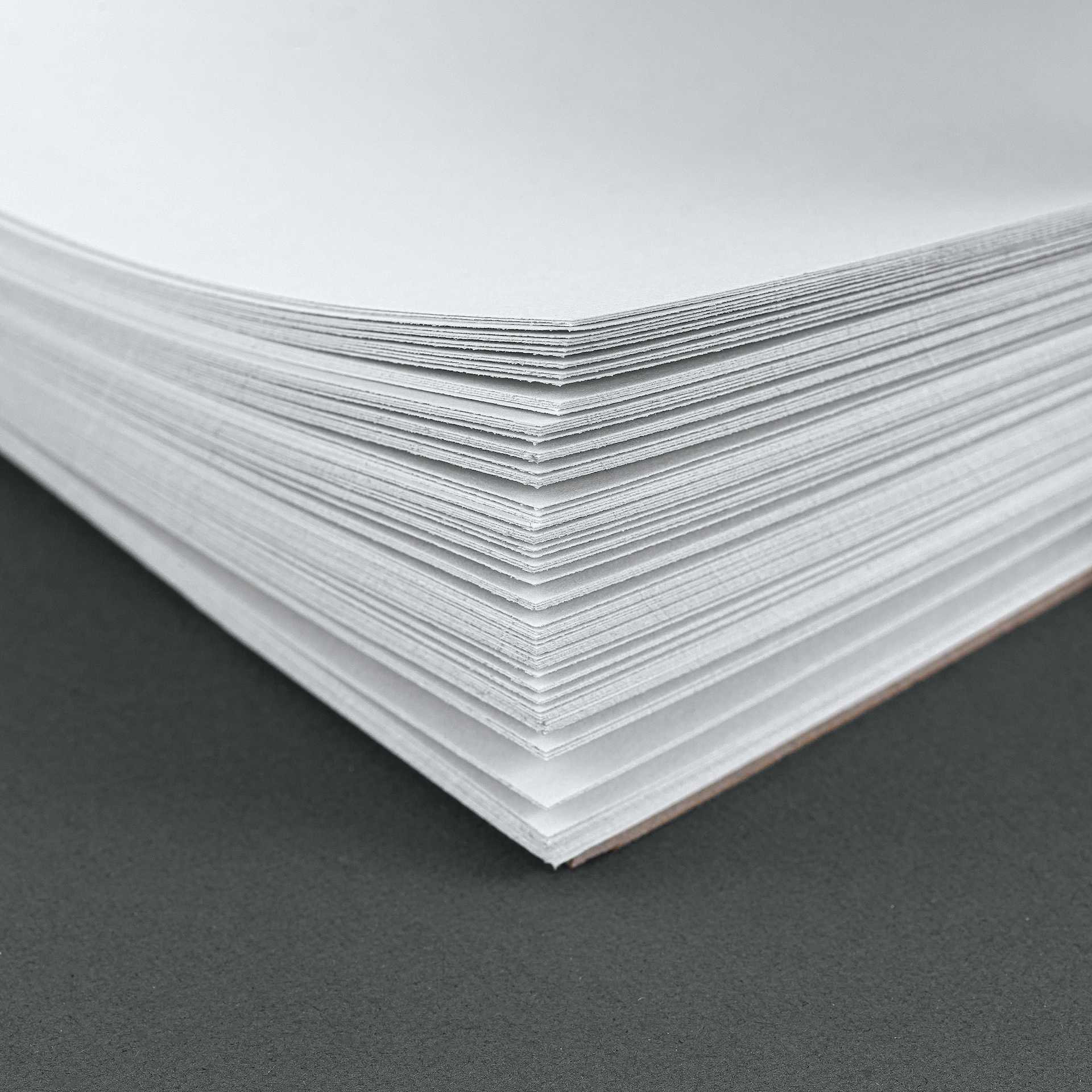 Blick Studio Sketch Pad - 11" x 14", 100 Sheets, corner of pad