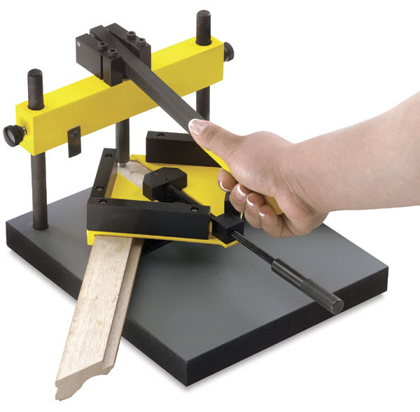 Logan Studio Framing Joiner