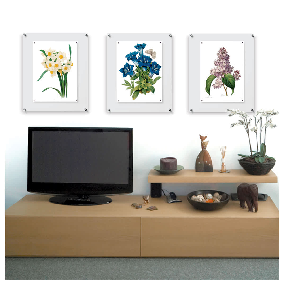 Wexel Art Single Panel Acrylic Display Frame - 21" x 27", with silver hardware Wexel Art Single Panel Acrylic Display Frame - 21" x 27", with silver hardware