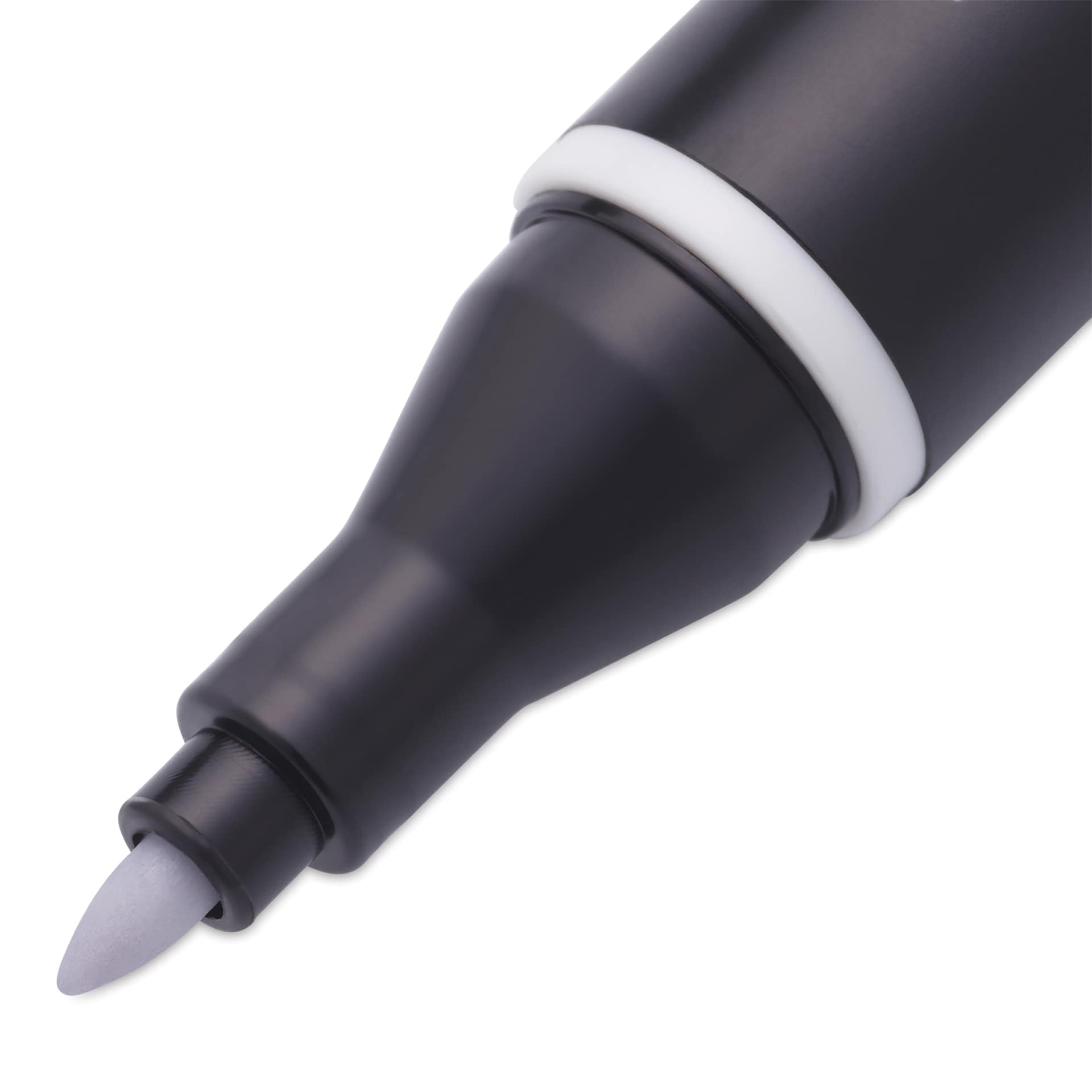 Blick Studio Alcohol Art Marker - 024 Cool Gray 20%, close-up of the fine tip