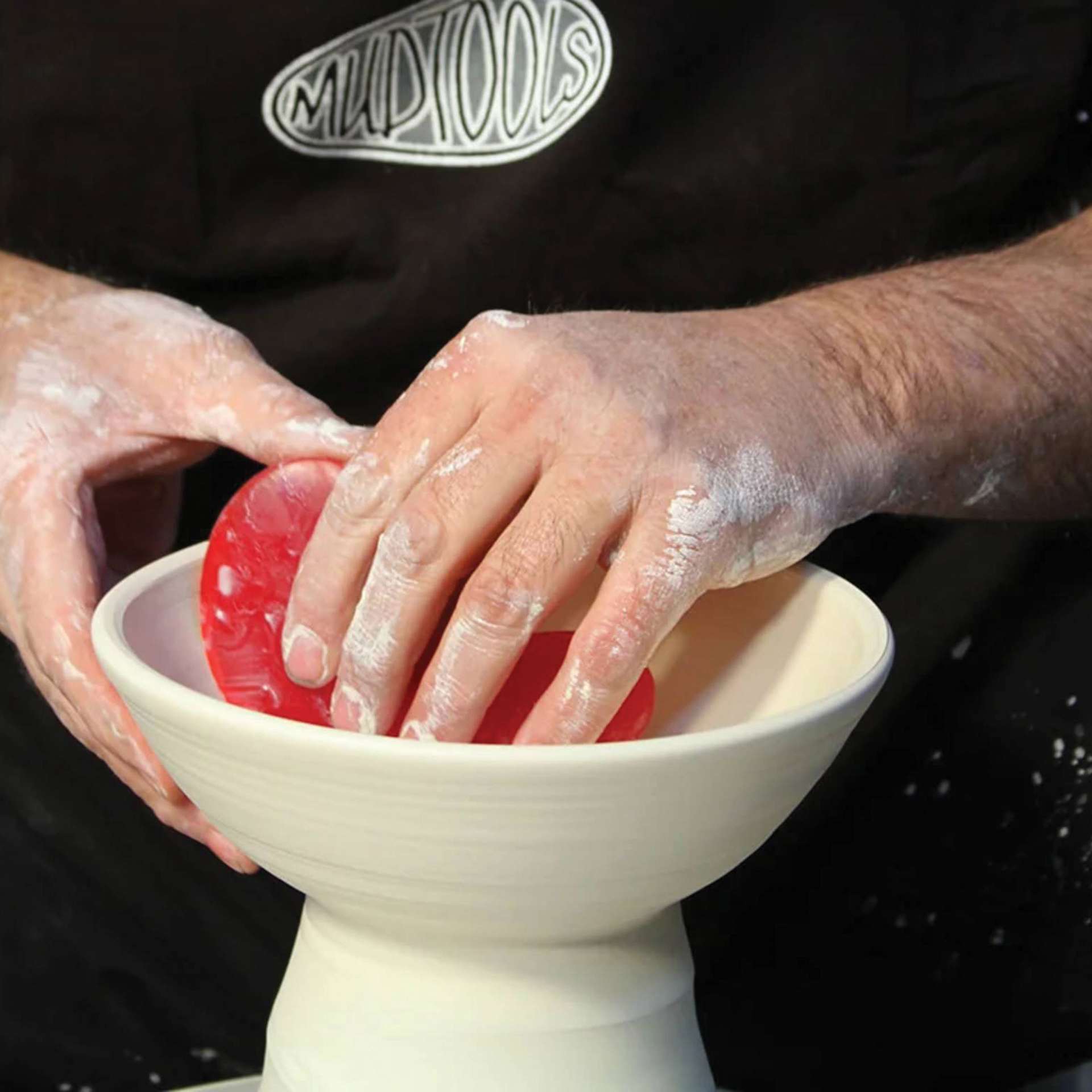 Mudtools Polymer Bowl Rib - Small, Red - in use