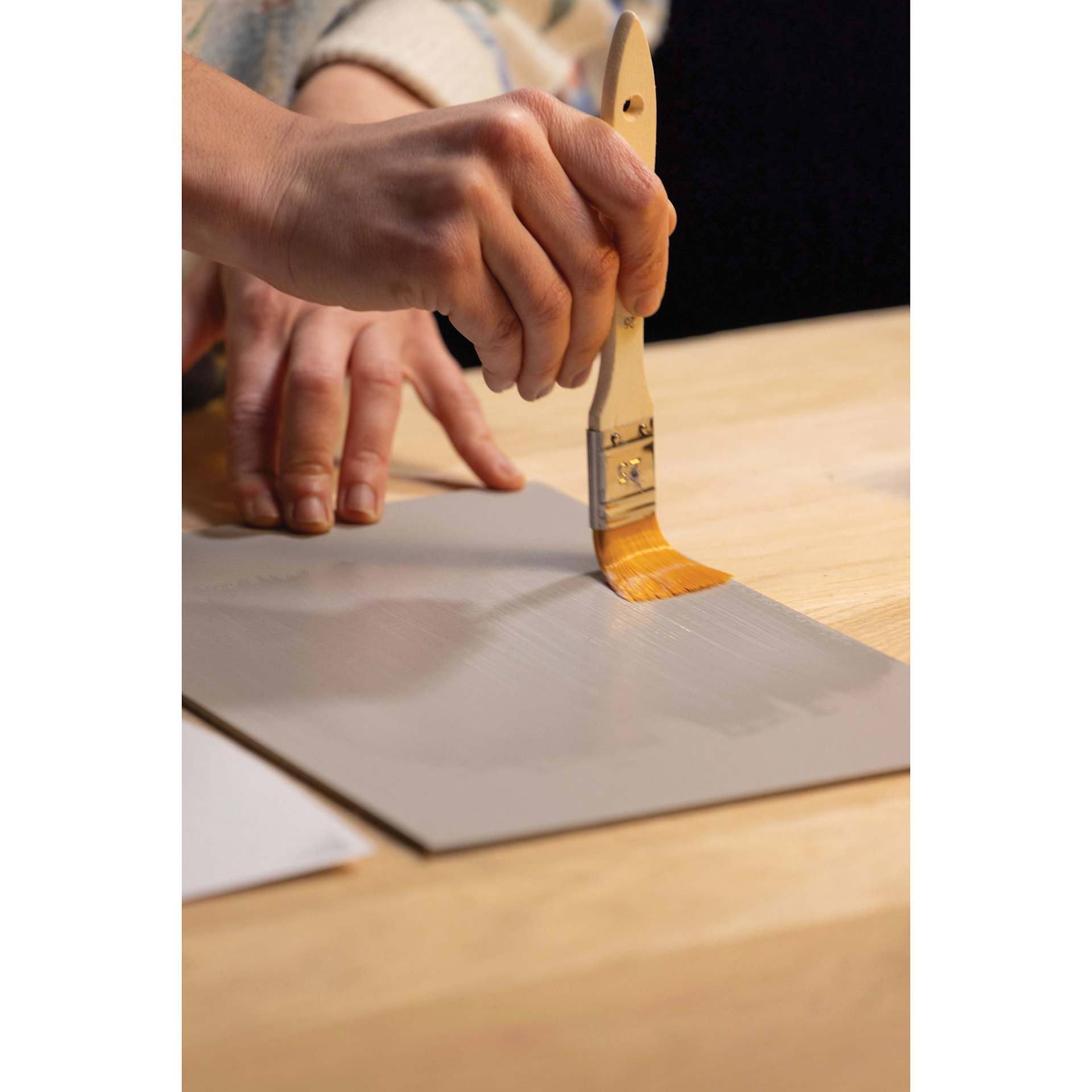 Pebeo Lino Transfer Medium - 80 ml Tube being applied to lino plate (sold separately)