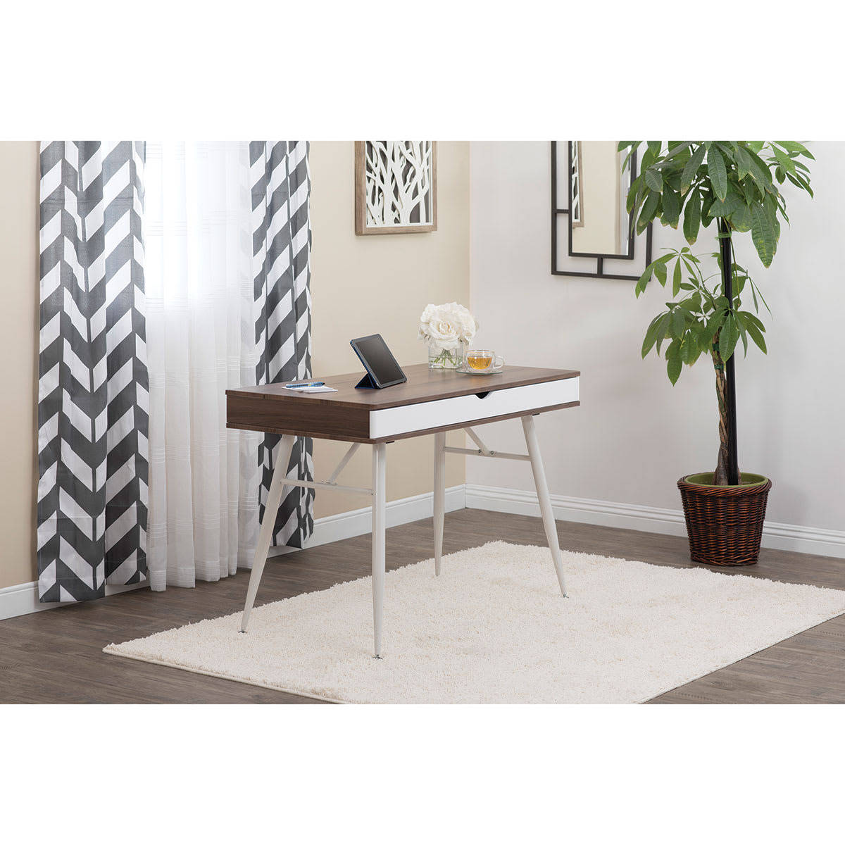 Studio Designs Alcove Desk