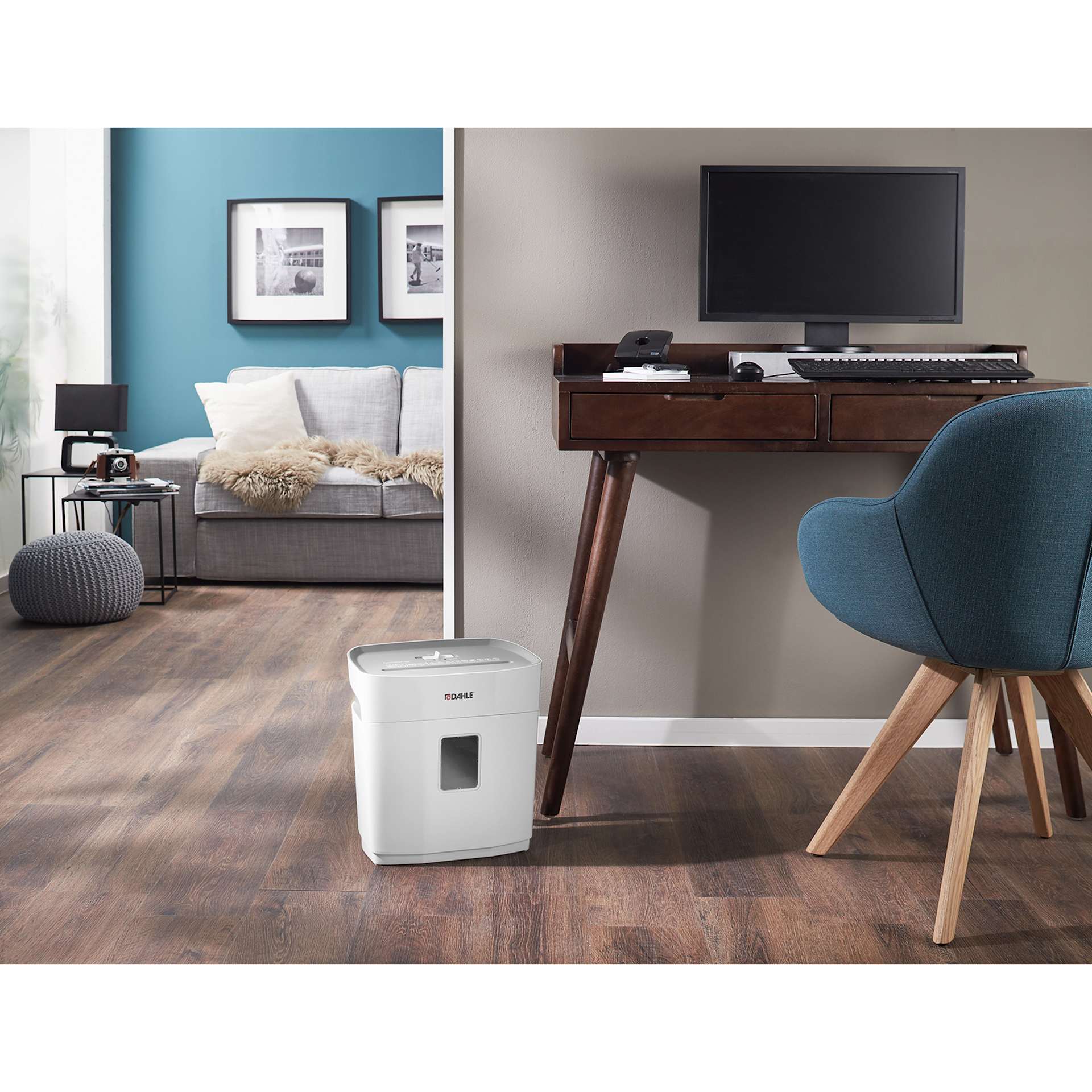 Dahle Papersafe PS 100 Paper Shredder (Shredder in home office setting)