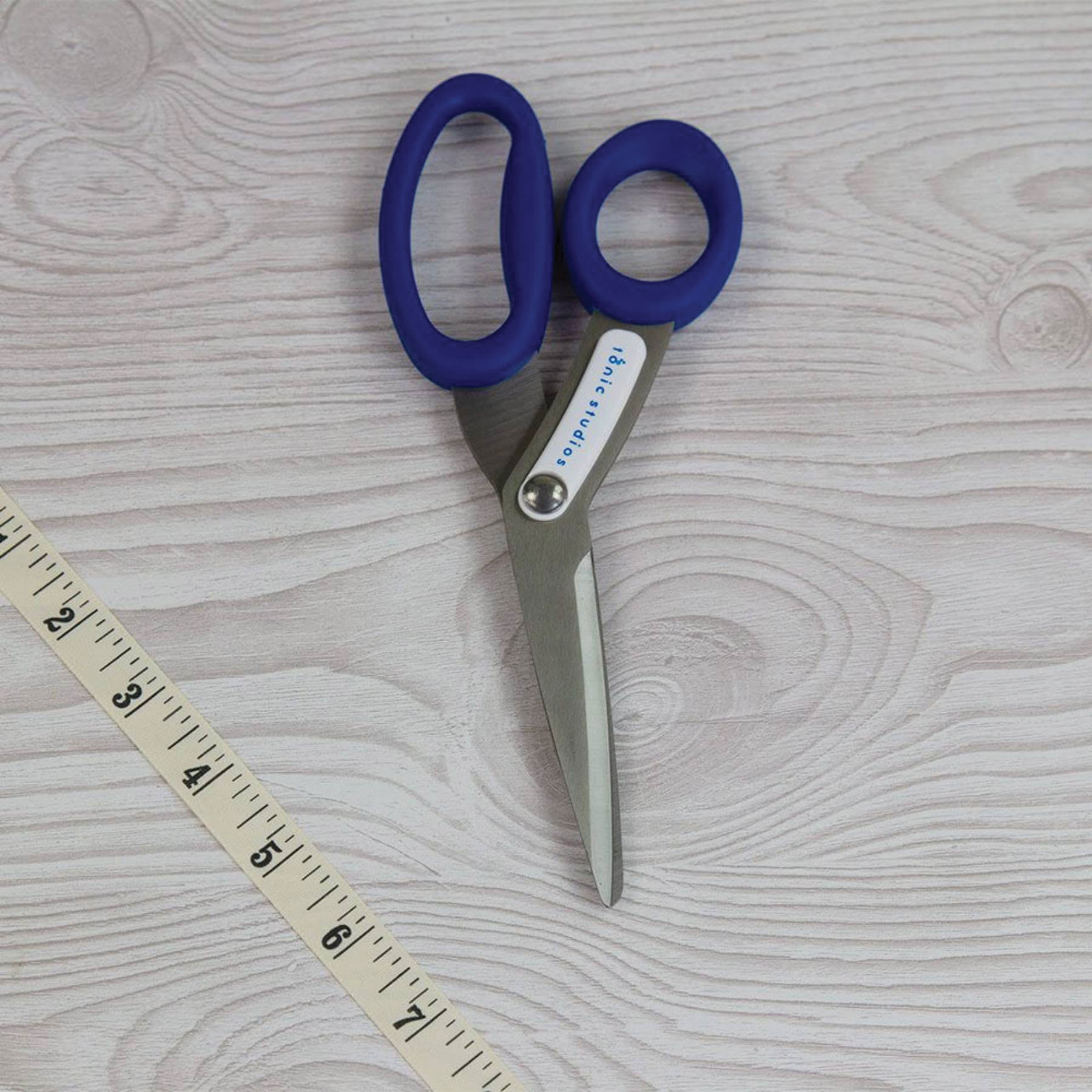 Tonic Studios ProCut Left-Handed General Purpose Scissors resting on table