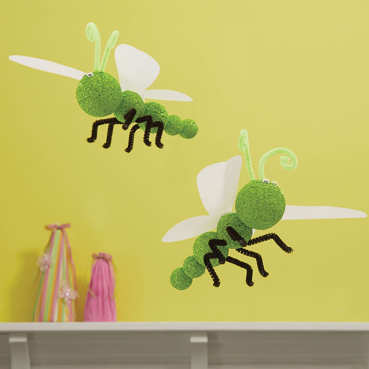 FloraCraft CraftFōM Blocks and Shapes - 2.5" diameter, Ball - finished bug examples
