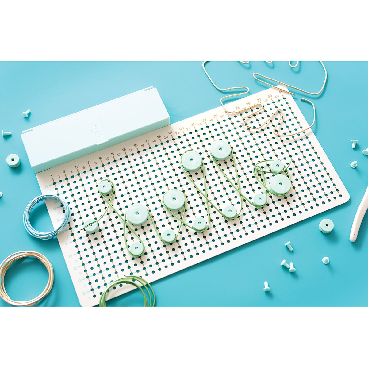 Happy Jig - Components of package of Big Happy Jig