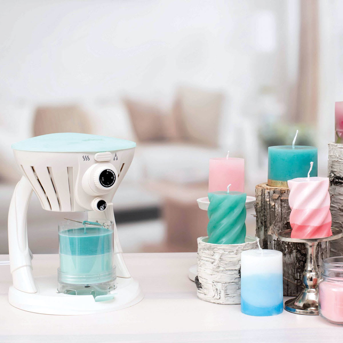 We R Memory Keepers Wick Candle Maker (Wick Candle Maker with sample candles)
