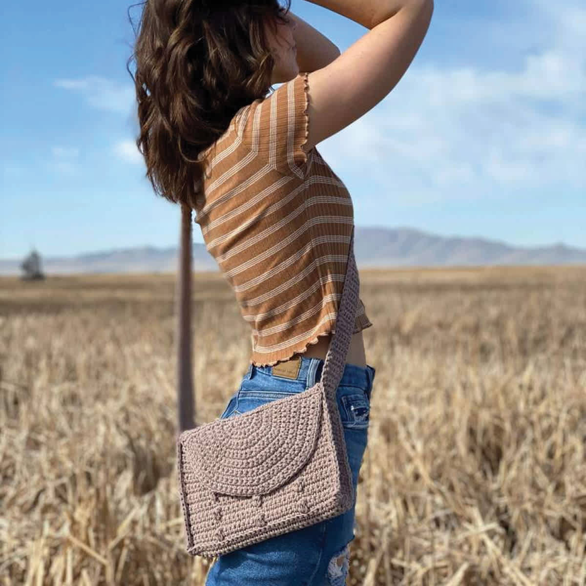 Lion Brand Just Hemp Yarn (Person with sample bag)