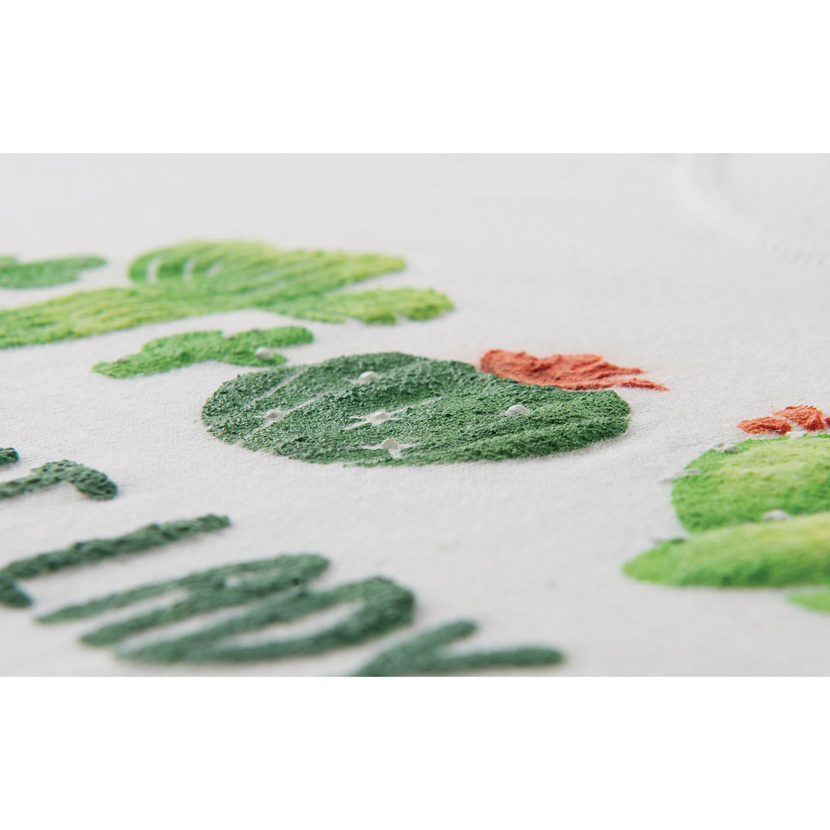 Fabric Creations Plush 3-D Fabric Paint - Angled view of finished art showing raised texture
