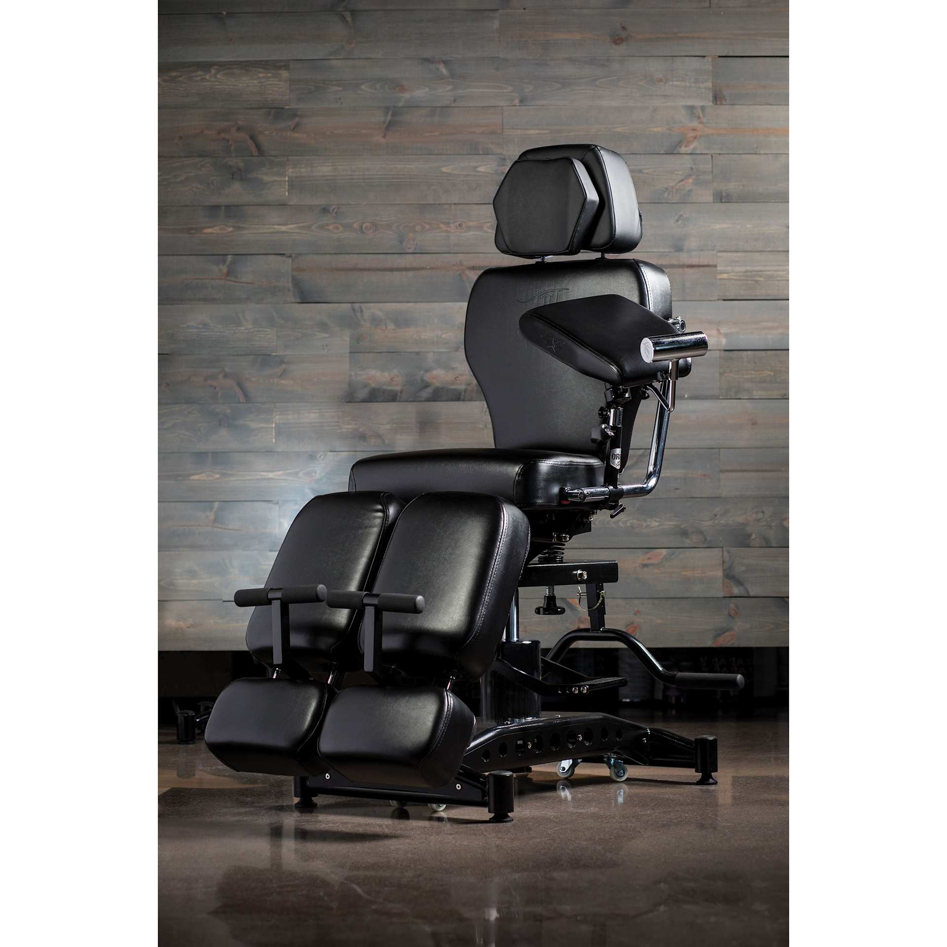 TatSoul Oros Link Adjustable Tattoo Chair Arm Rest - 18" x 9" x 3", connected to chair (not included)