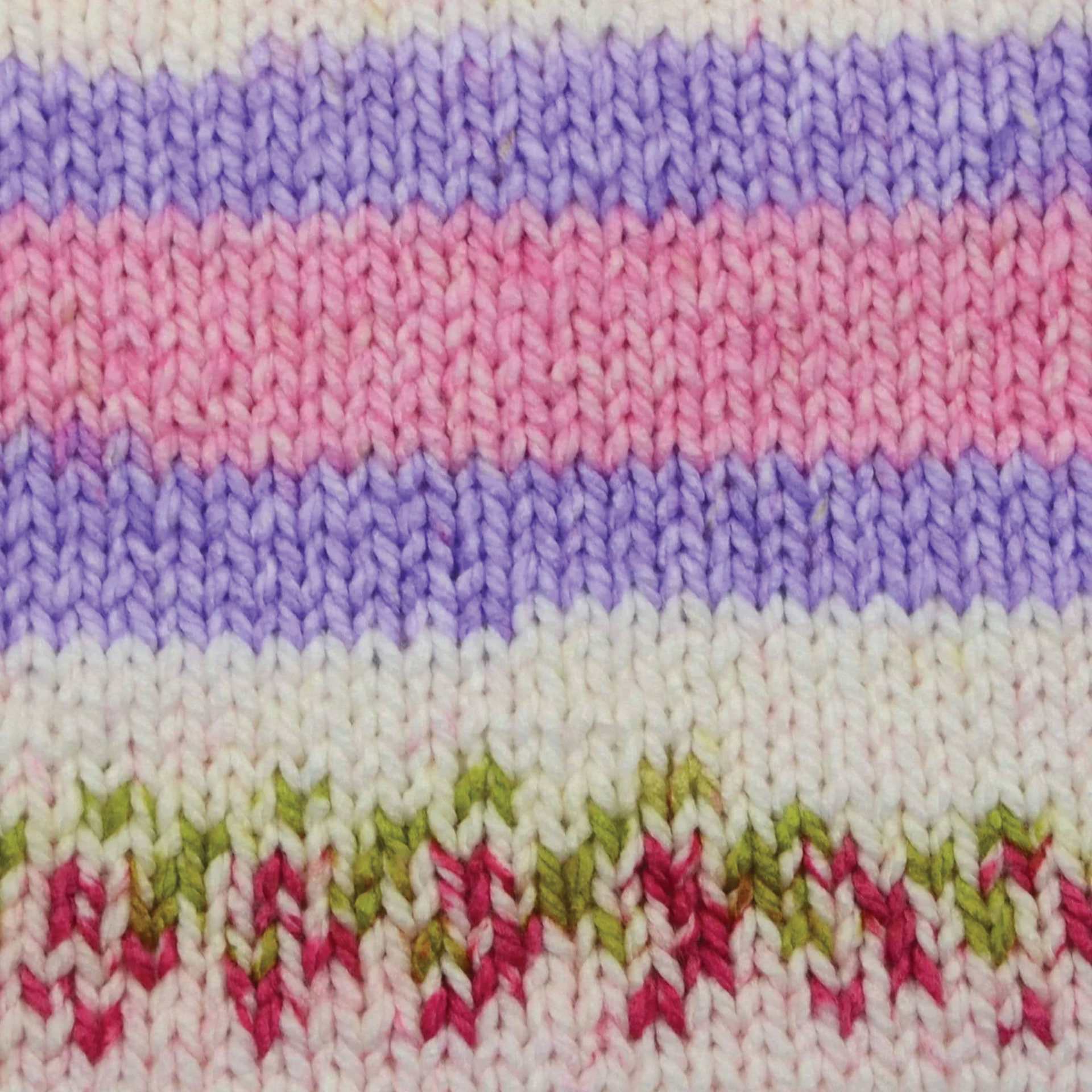 Premier Yarn Bloom Chunky Yarn - Tulip, knitted sample