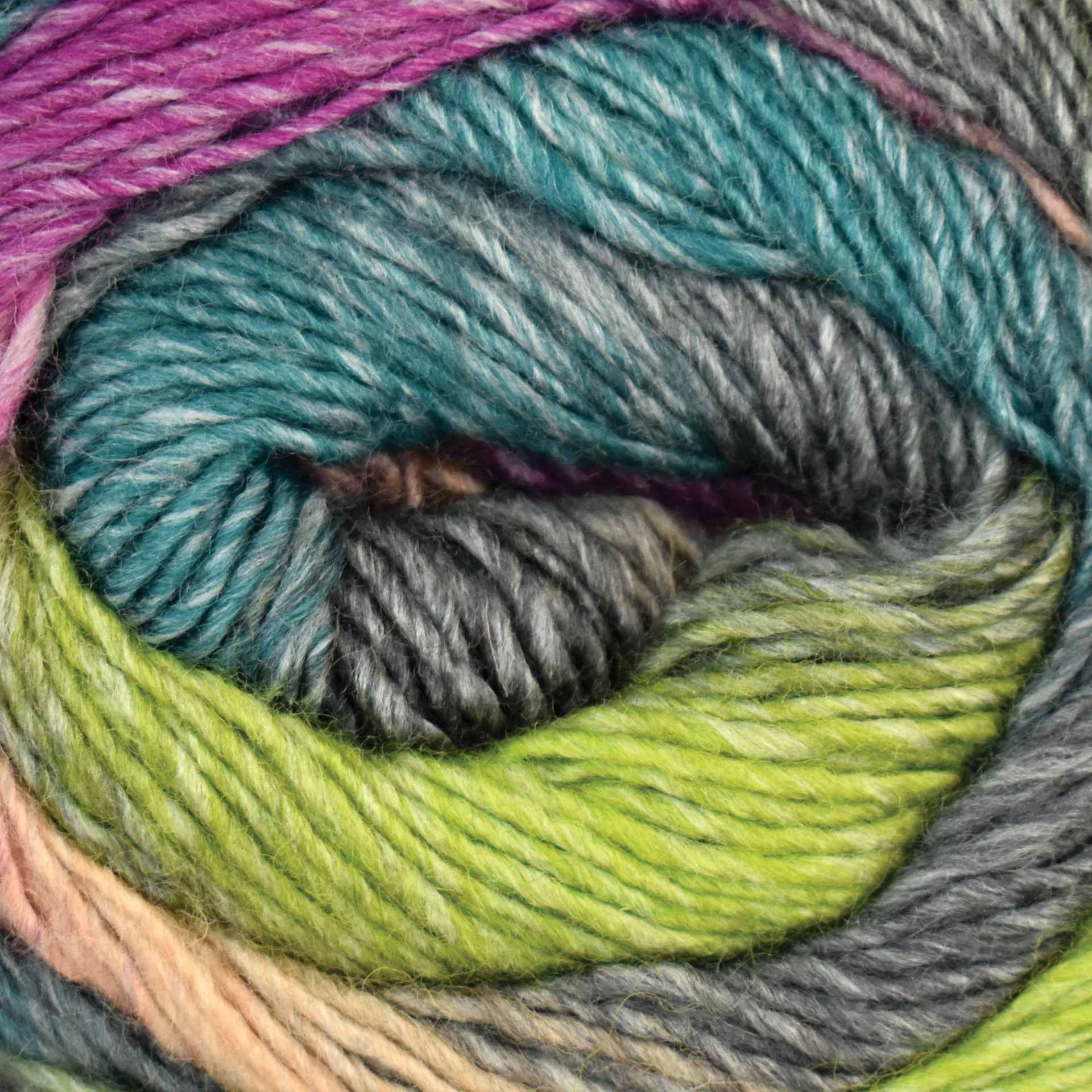 Universal Yarn Colorburst Yarn - Piquant, close-up