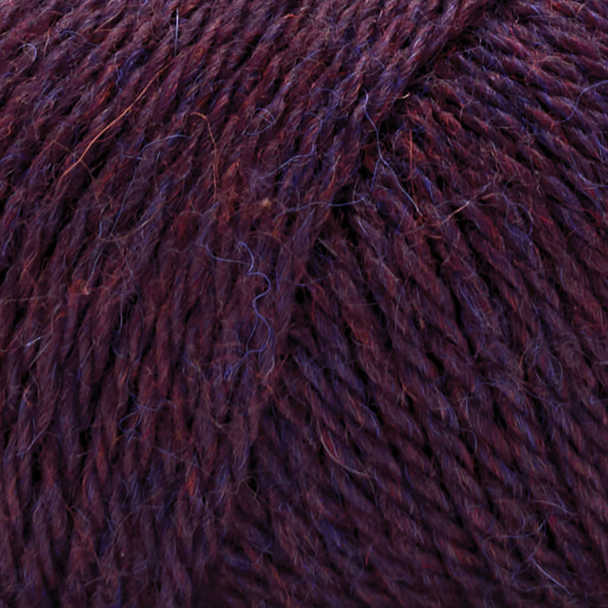 Universal Yarn Fawning Yarn - Midnight Plum, close-up