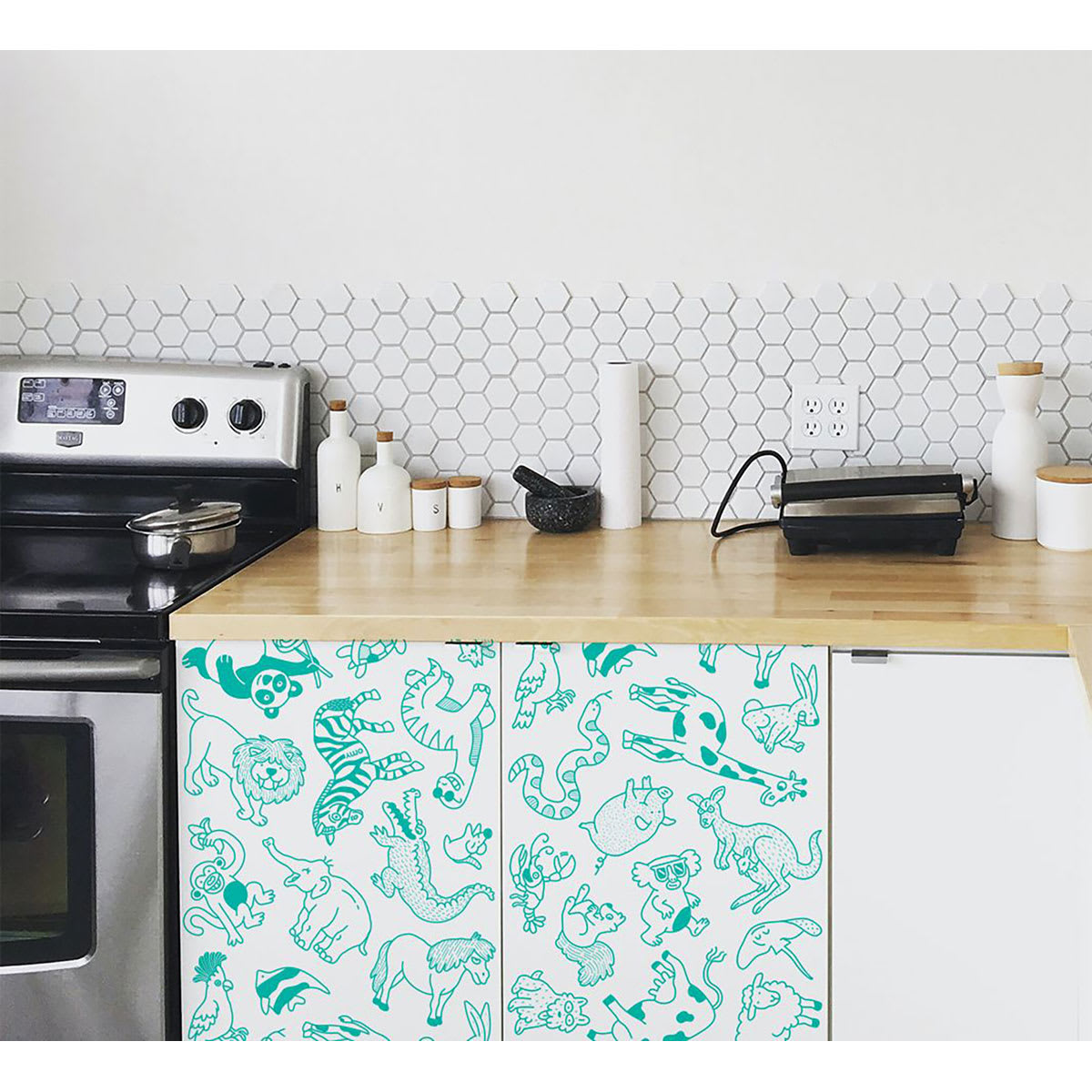 Omy Stick-It Adhesive Animals Coloring Roll (applied to cupboard doors)