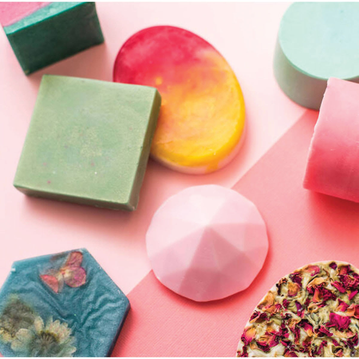 We R Memory Keepers Suds Soap Maker (Assorted soaps)