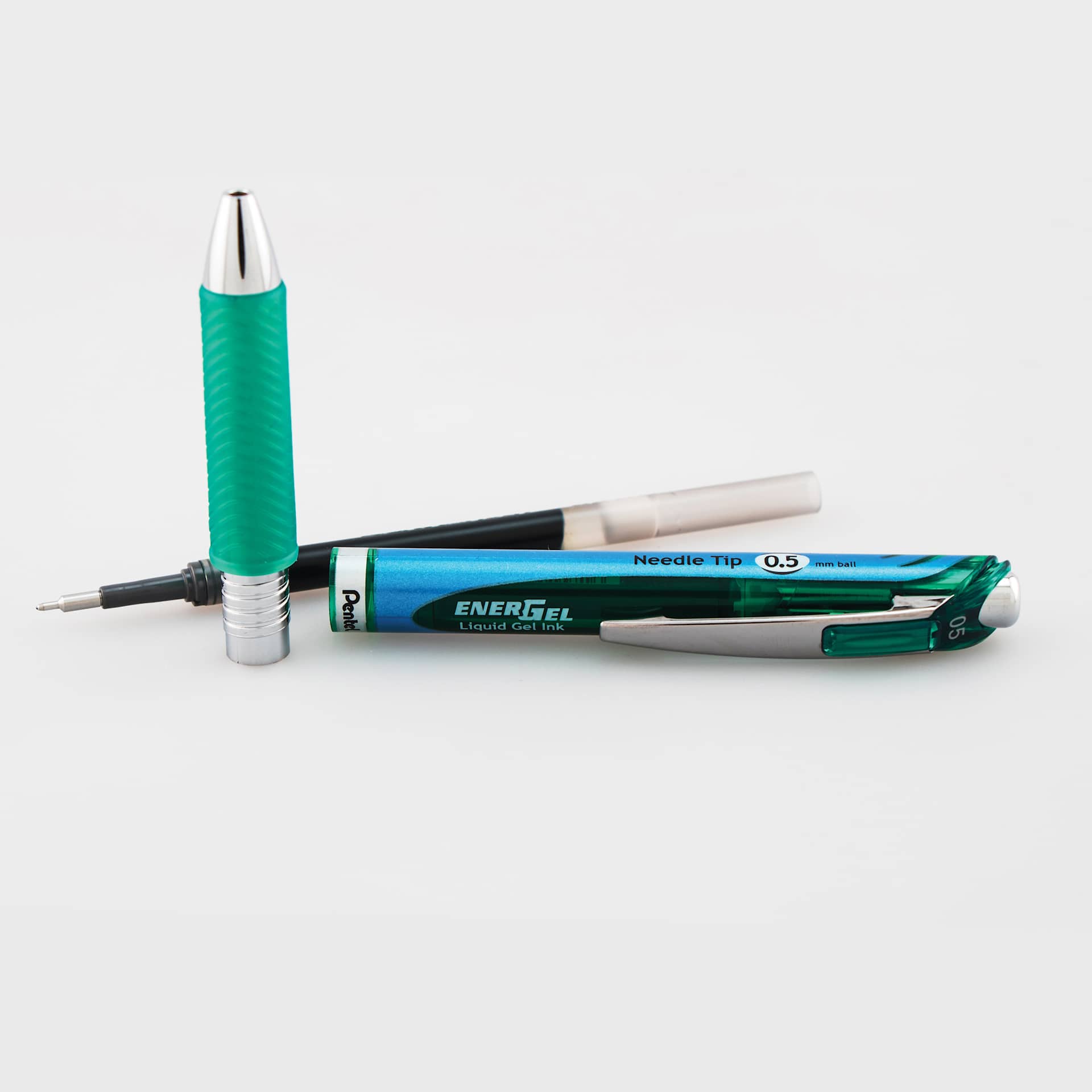 Pentel EnerGel RTX Gel Pen - Green, 0.5 mm, disassembled
