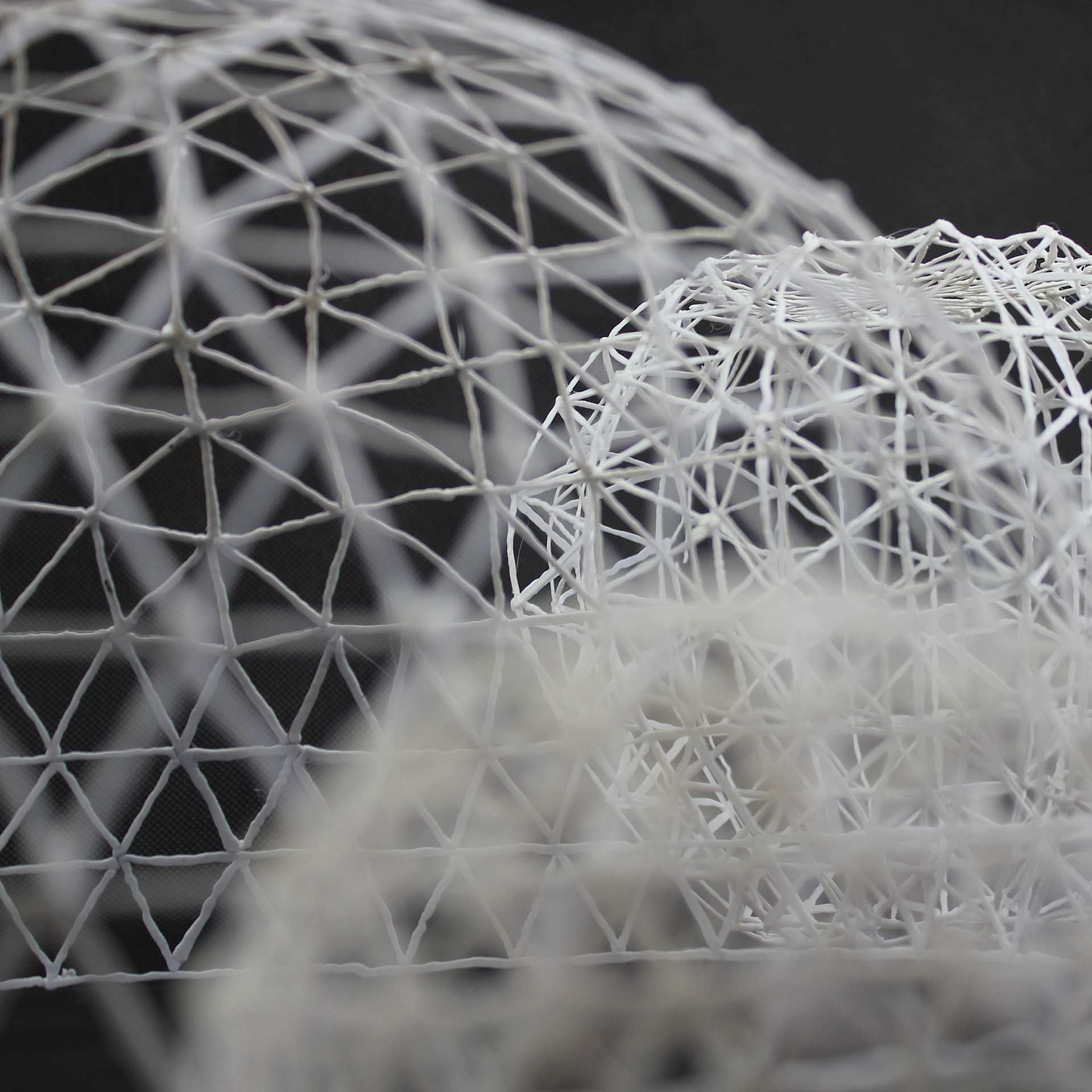 3Doodler Pro+ Pen Set, close-up of structures made with Pro+ pen