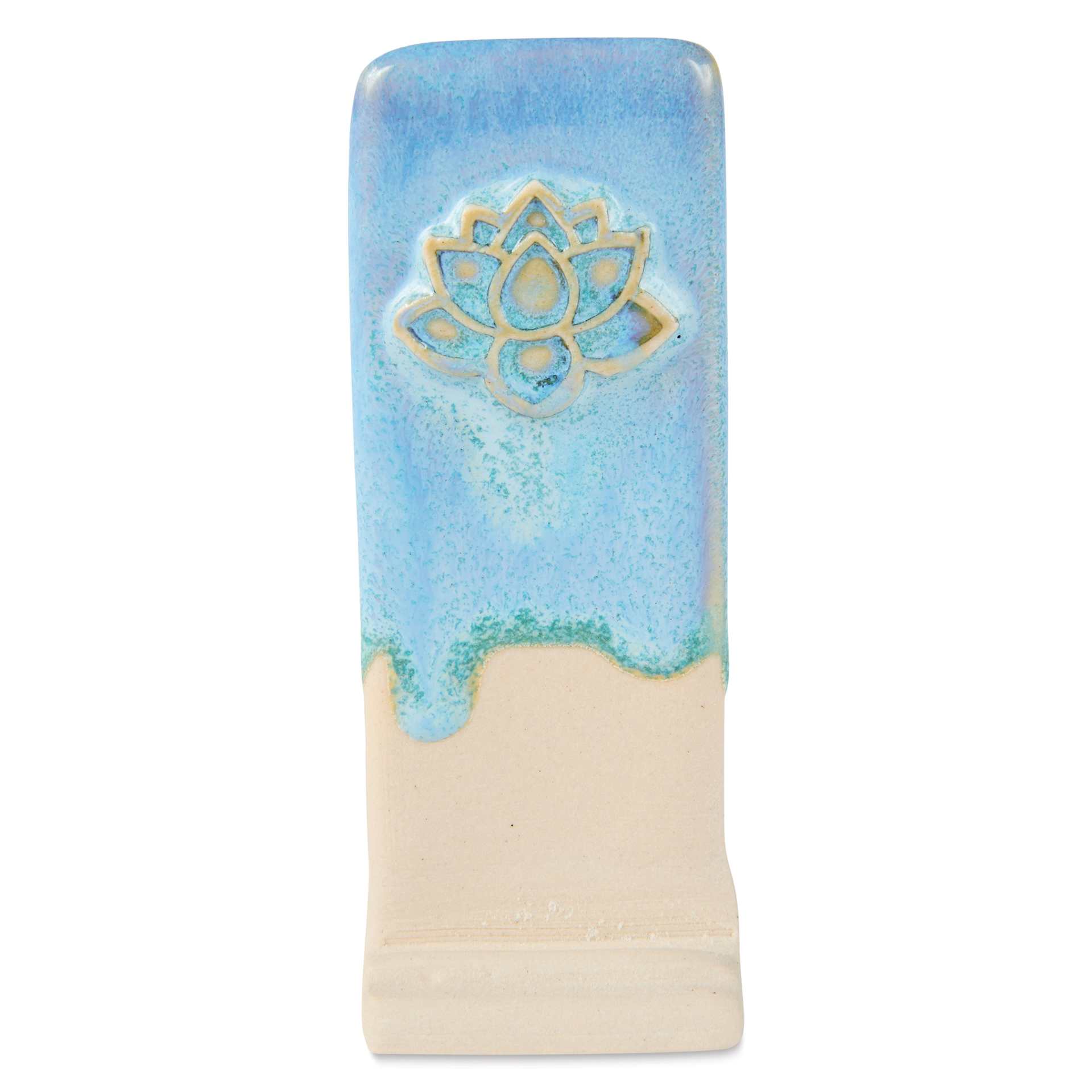 Speedball Mid-Fire Glaze - Blue Moss applied beneath Carolina Flux