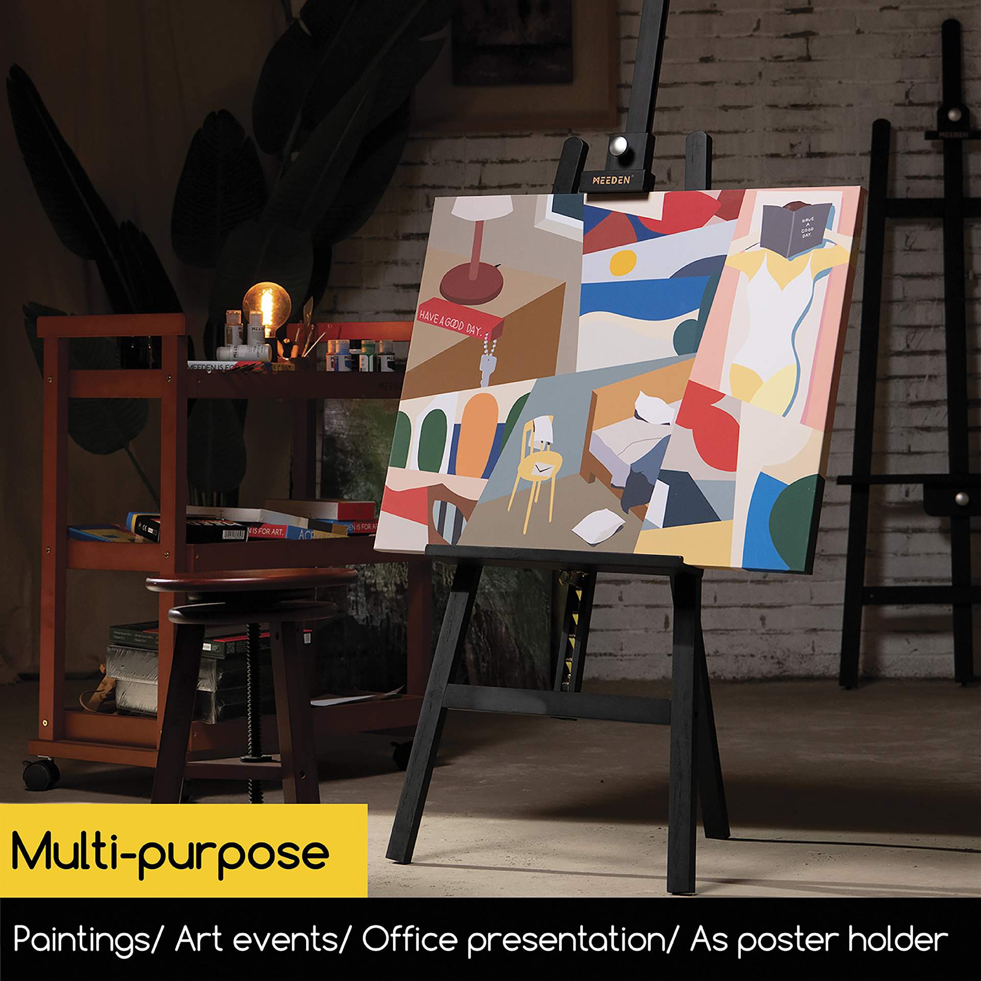 Meeden A-Frame Easel holding a painting
