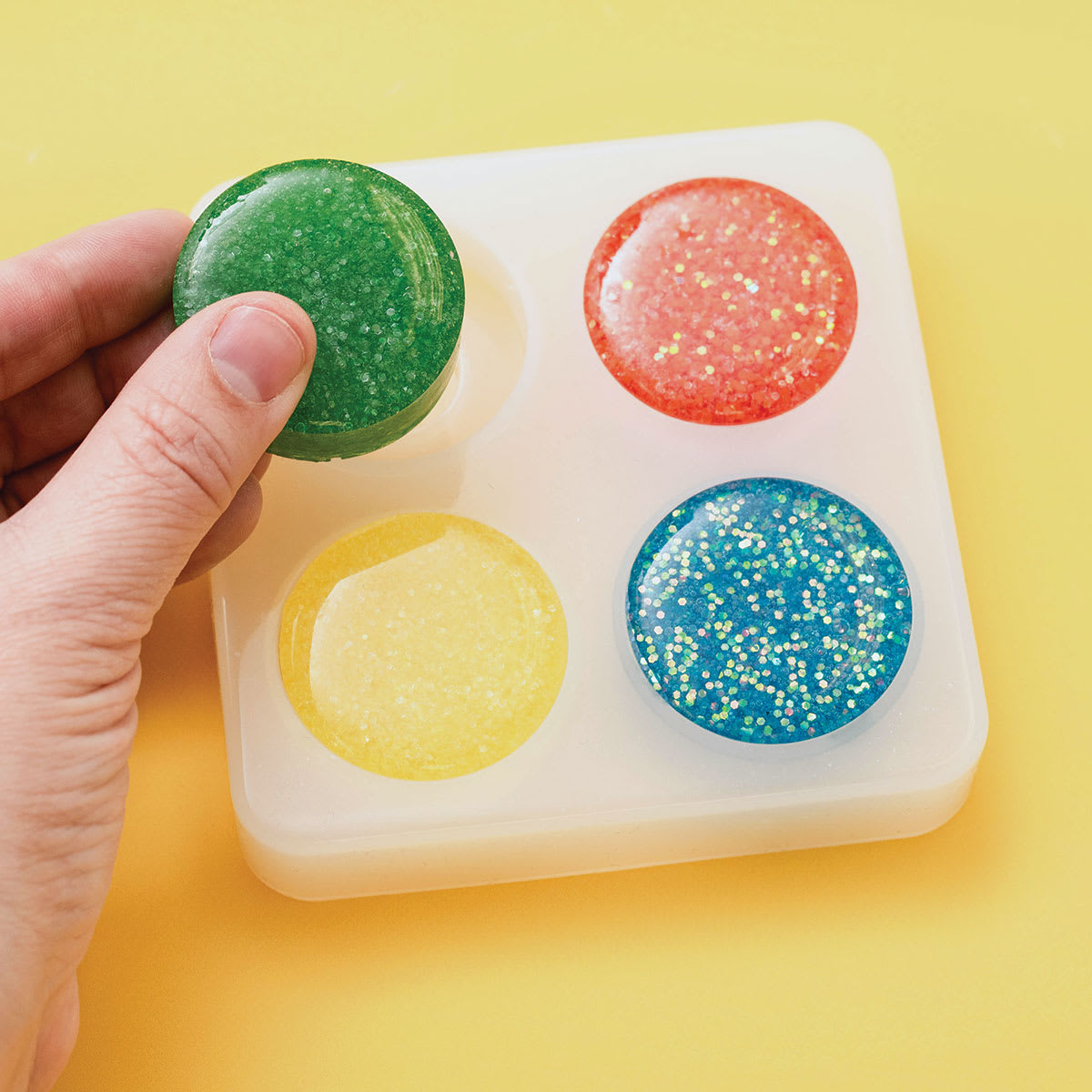 American Crafts Color Pour Drawer Knobs Silicone Mold (mold with resin knobs)