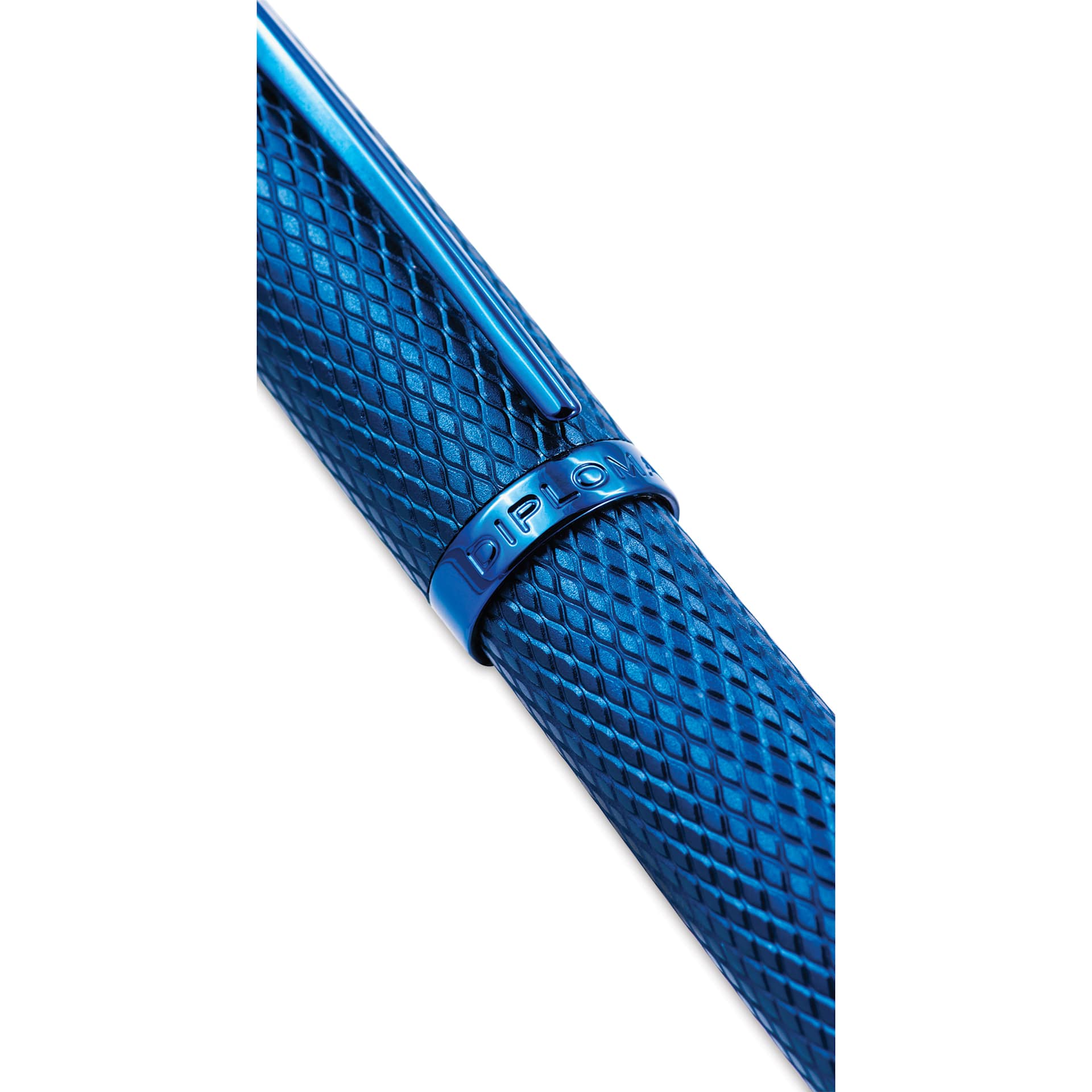 Diplomat Viper Fountain Pen - Blue Guilloche, close up