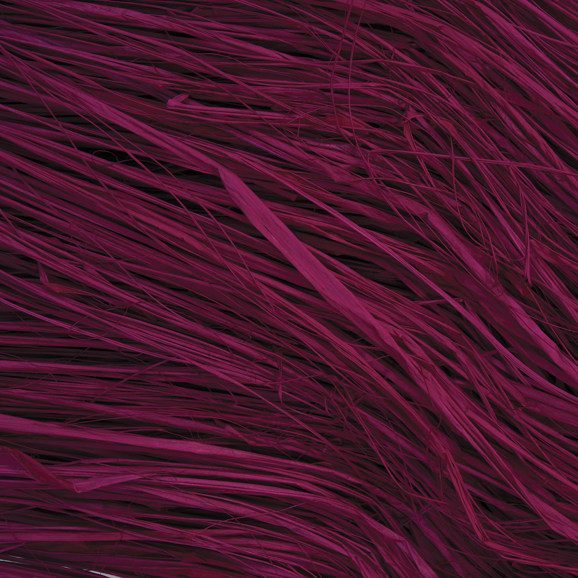 SuperMoss Raffia - Burgundy - close-up