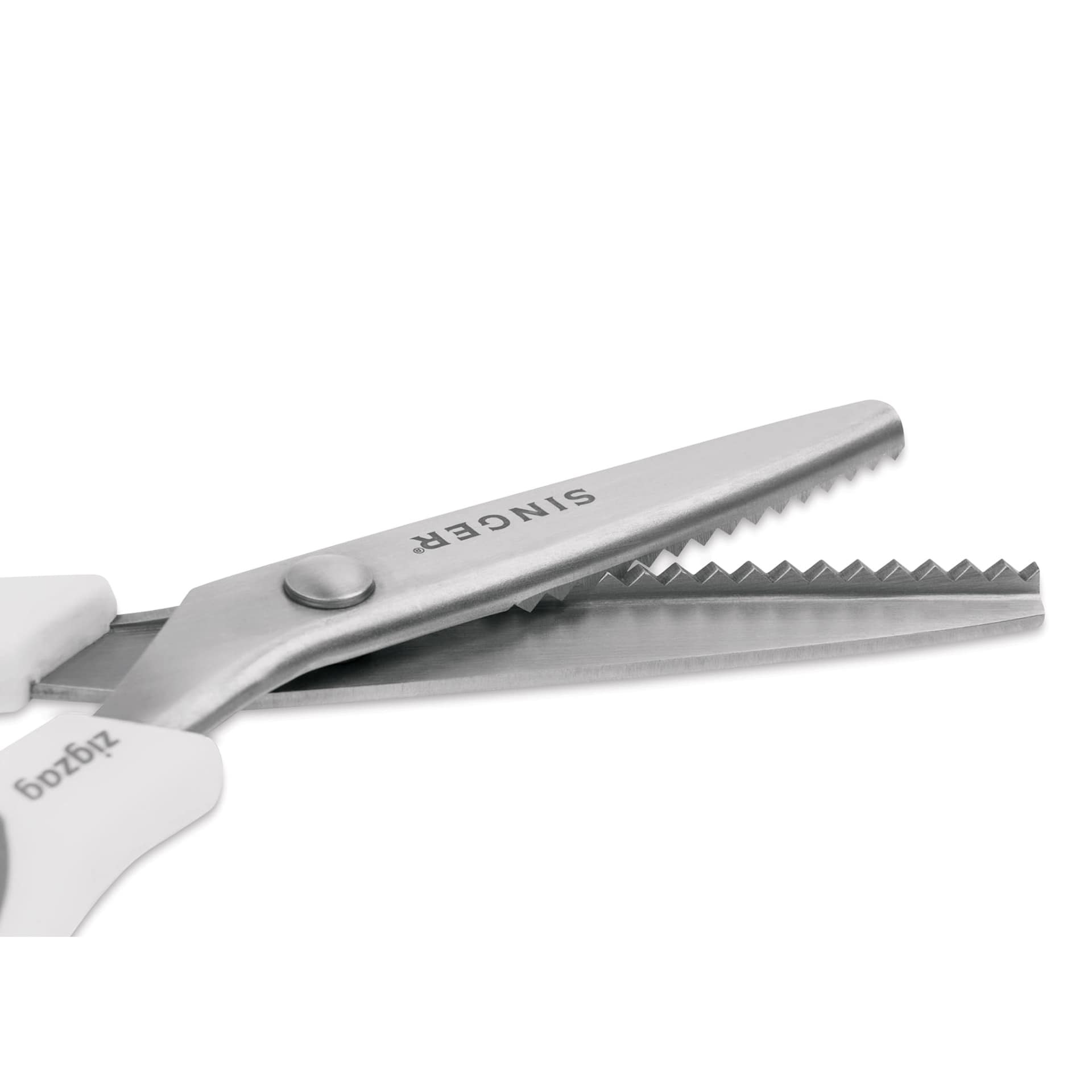 Singer Pinking Shears - White, 9" Length, close-up showing the zigzag edge