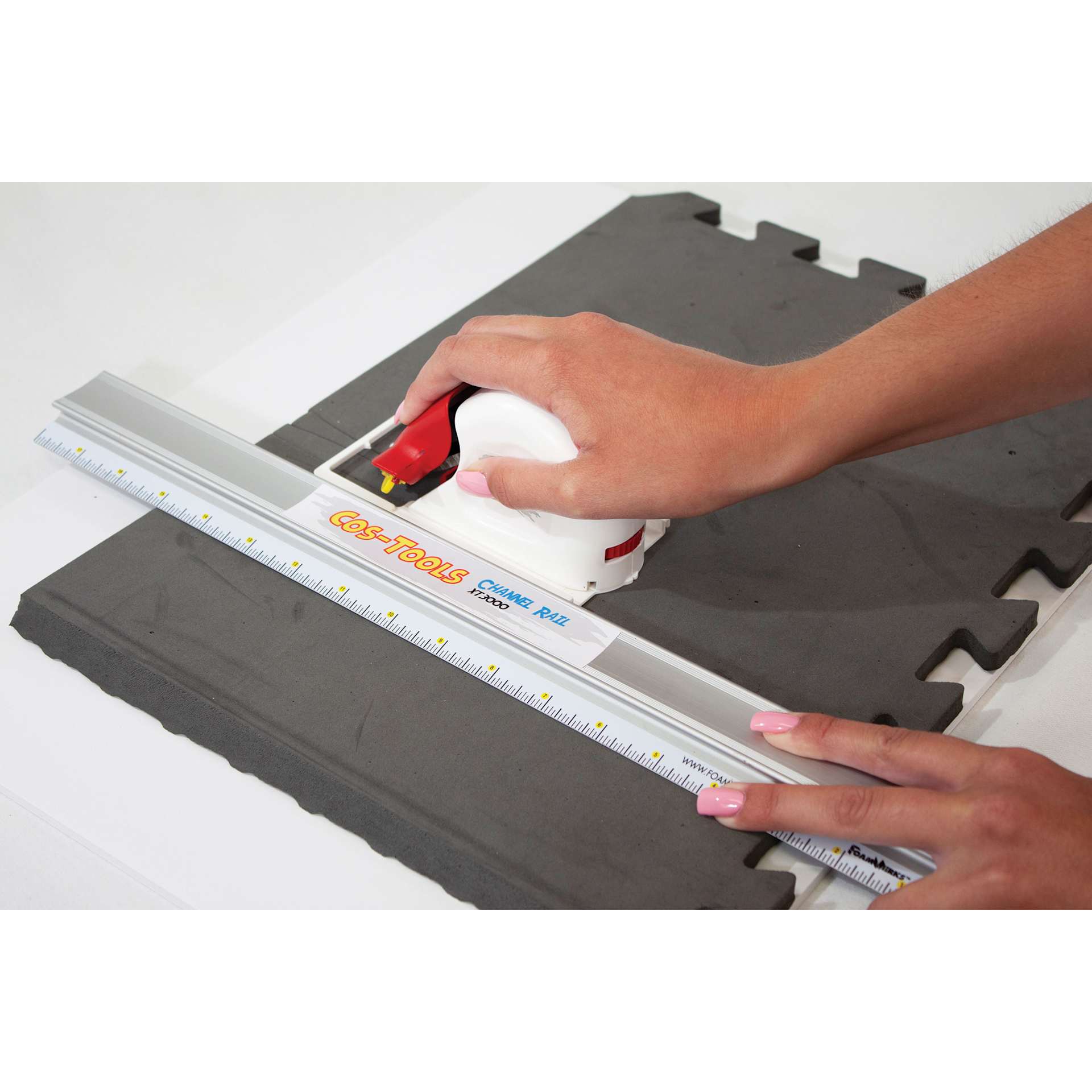 Logan Cos-Tools Kit featuring XTC6001 Straight Cutter
