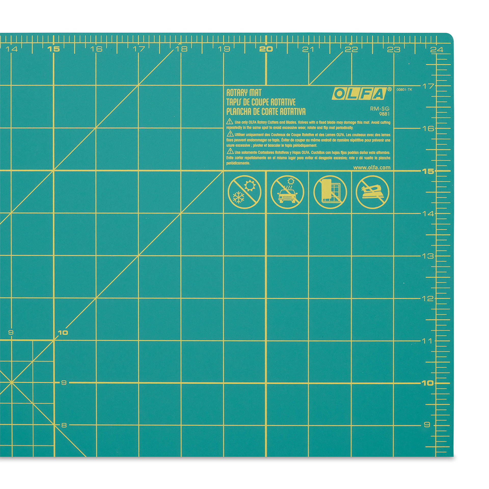Olfa Self-Healing Rotary Cutting Mat - Green, 18" x 24", close-up of the gridlines