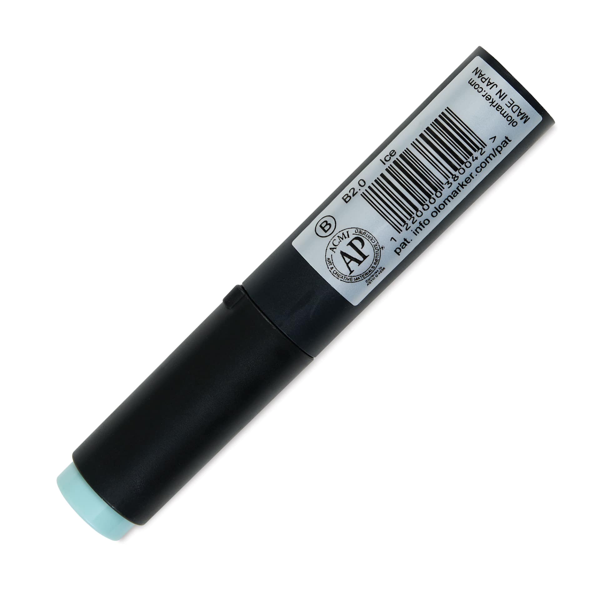 Olo Brush-Tip Half Marker - B2.0 Ice back with cap on