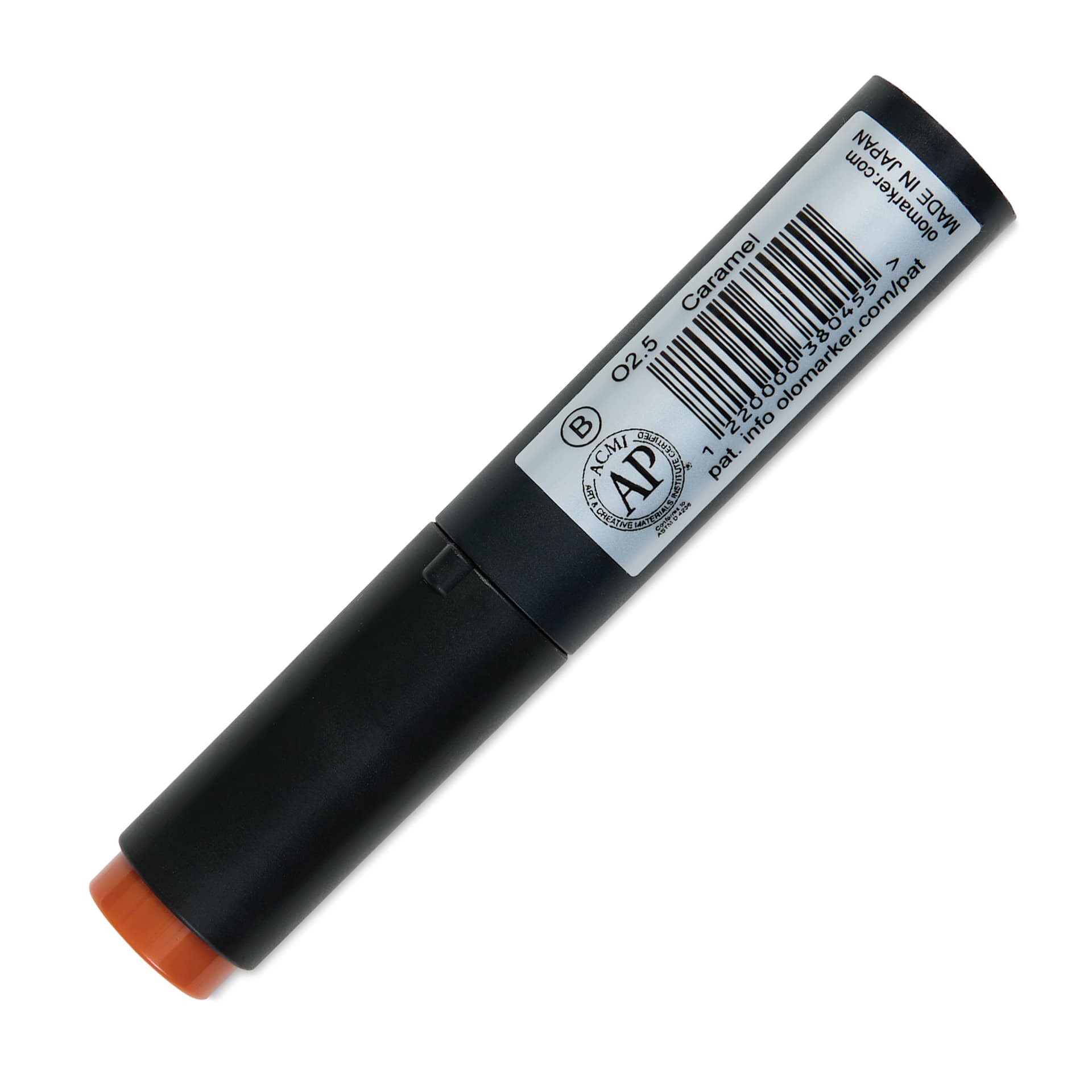 Olo Brush-Tip Half Marker -  O2.5 Caramel back with cap on