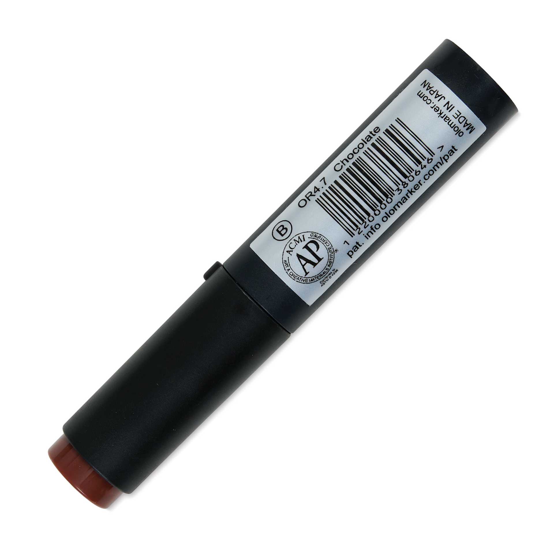 Olo Brush-Tip Half Marker -  OR4.7 Chocolate back with cap on