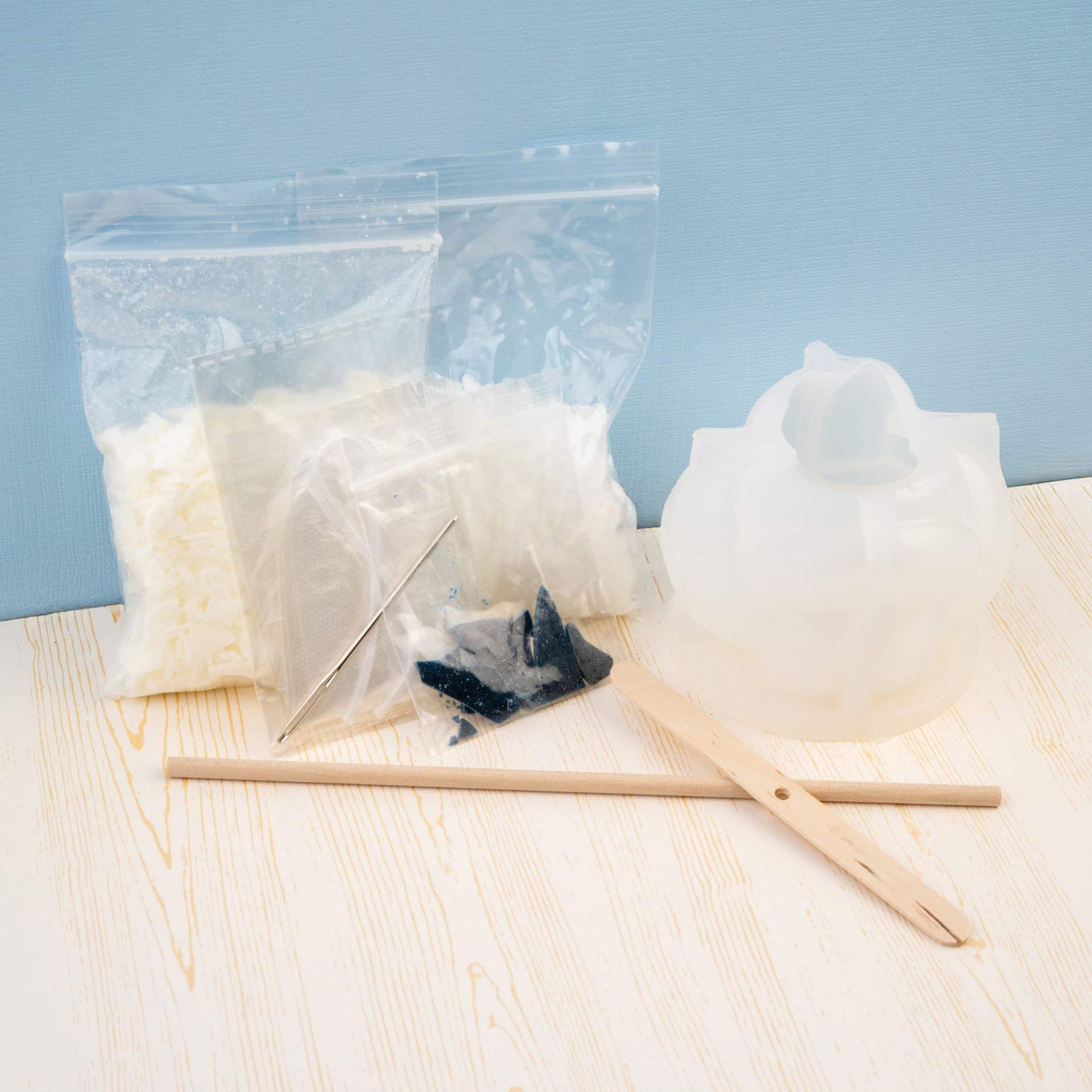John Bead Twine Knot Candle Making Kit with mixing materials