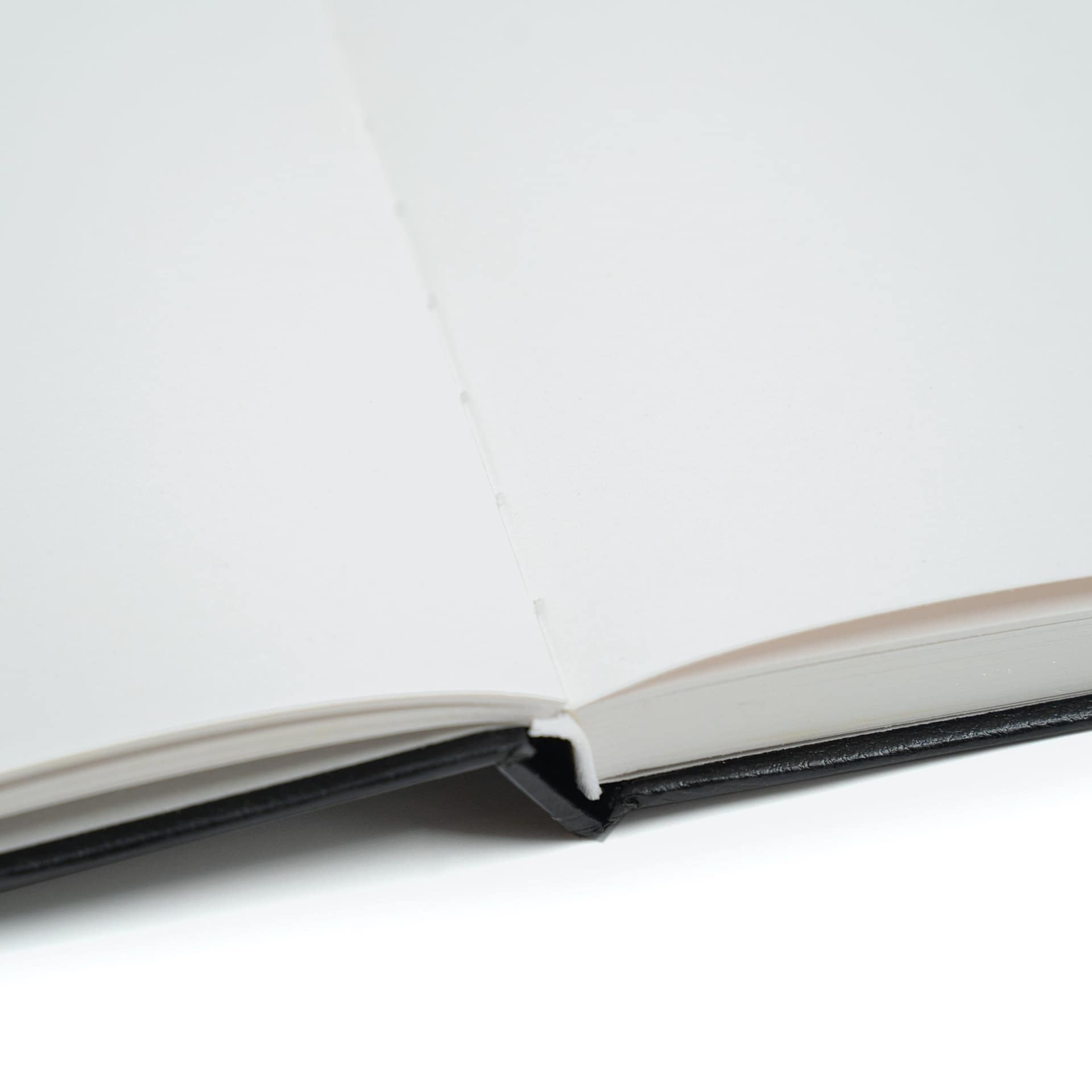 Art Alternatives Hard-Bound Sketchbook, close-up of inside pages