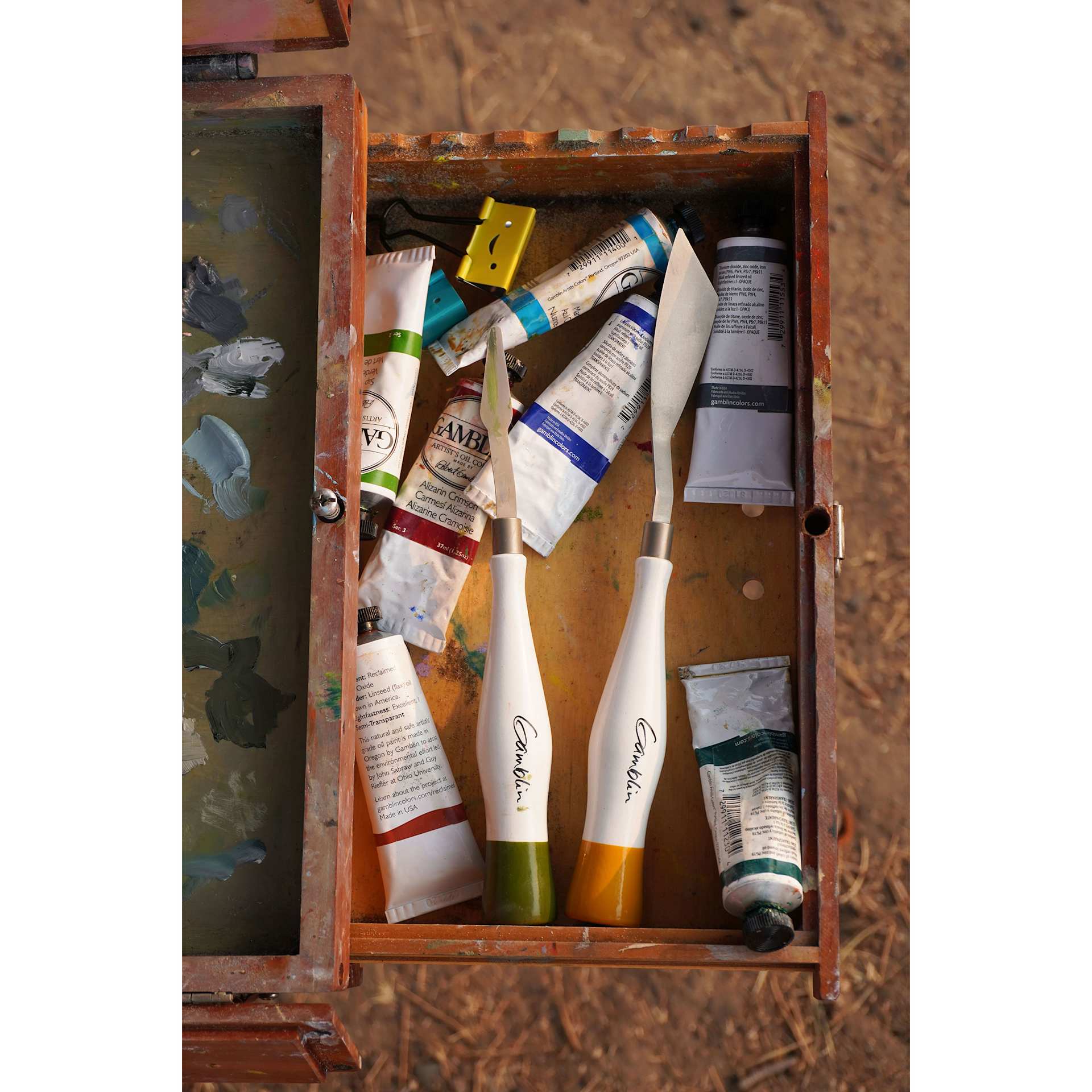 Gamblin Palette Knives (The Ladd and Hoyt knives in a plen air box with Gamblin Paints) Gamblin Palette Knives (The Ladd and Hoyt knives in a plen air box with Gamblin Paints)