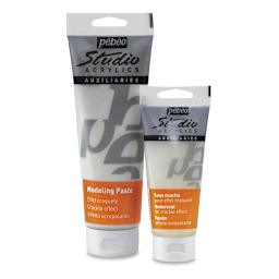 Pebeo Crackling Effect Modeling Paste - Tubes of Undercoat and Modeling Paste shown upright
