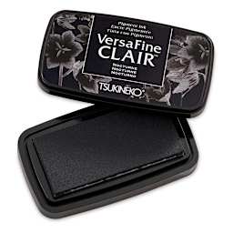 VersaFine Clair Ink Pad - Nocturne with lid off