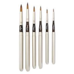 Escoda Prado Tame Synthetic Travel Round Brushes laid out