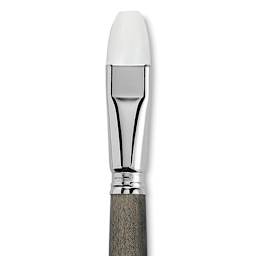 Escoda Perla Toray White Synthetic Brush - Bright, Short Handle, Size 20 (Close-up of brush)