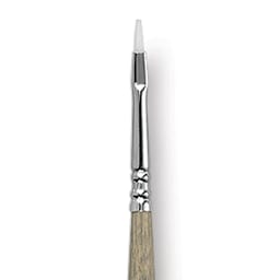 Escoda Perla Toray White Synthetic Brush - Bright, Long Handle, Size 1 close up