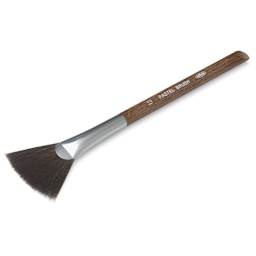 Holbein Pastel Brush - 1-1/8", Fan Brush, Synthetic fiber