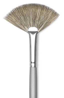 Dynasty Faux Squirrel Brushes - Closeup of tip of Fan Brush