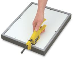 Logan Framing Fitting Tool Angled view of Framing Fitting Tool driving points into frame